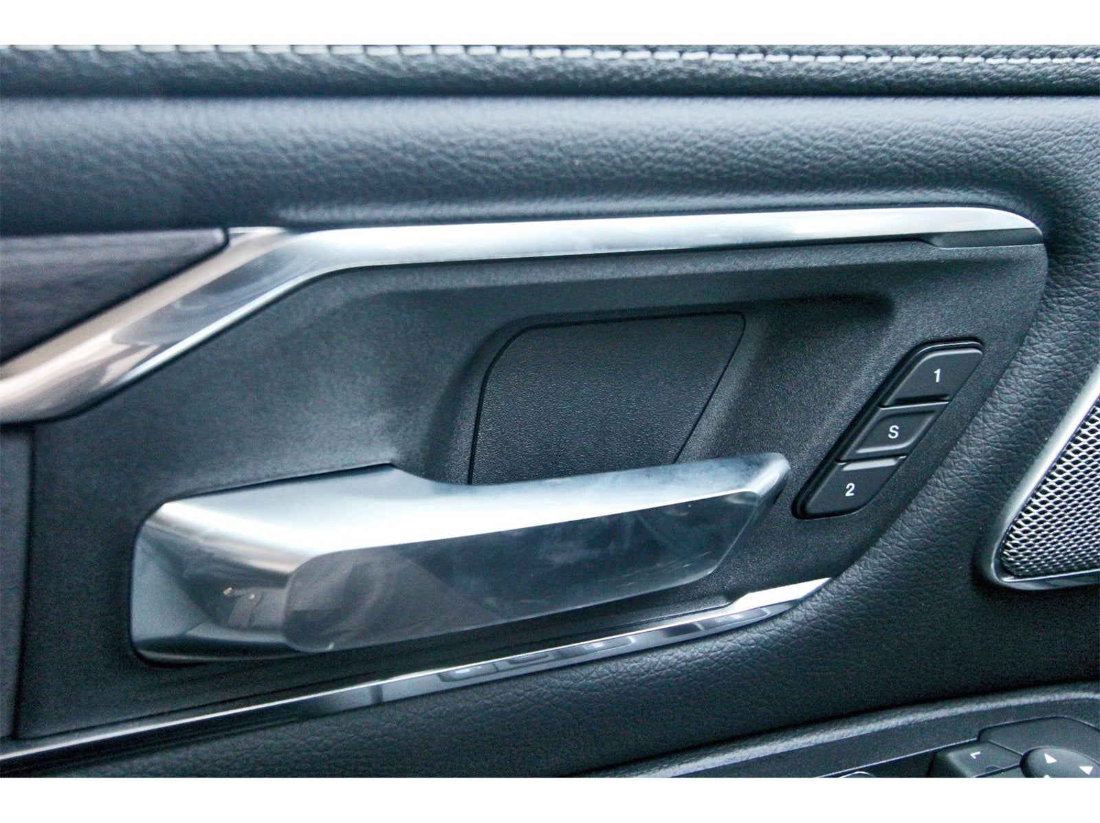 2026 RAM 1500 Laramie 4x4 Crew Cab 5'7" Box