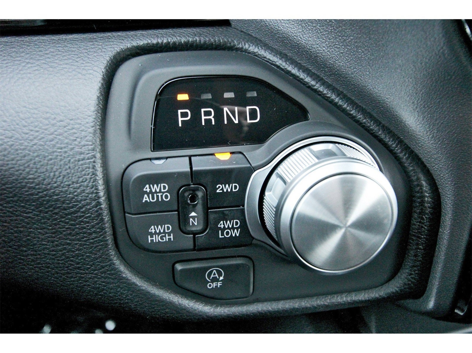 2026 RAM 1500 Laramie 4x4 Crew Cab 5'7" Box