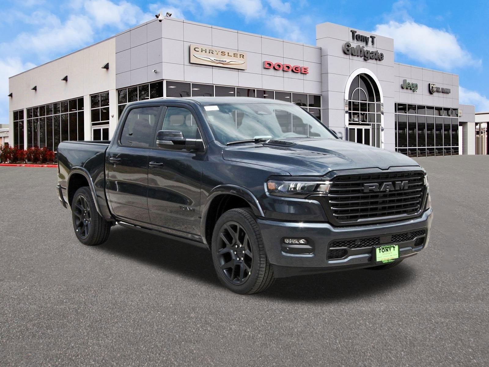 2026 RAM 1500 Laramie 4x4 Crew Cab 5'7" Box