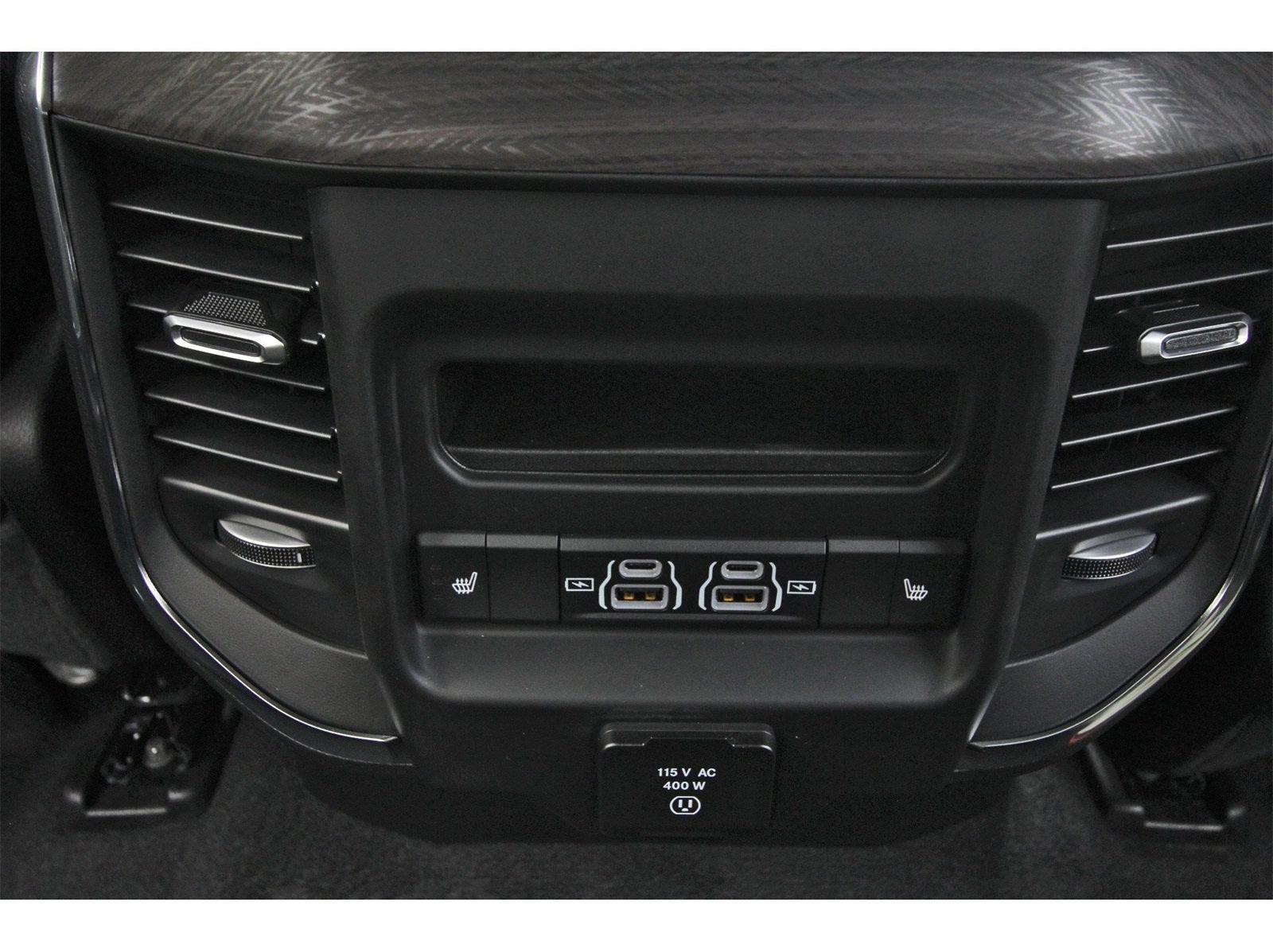 2026 RAM 1500 Laramie 4x4 Crew Cab 5'7" Box