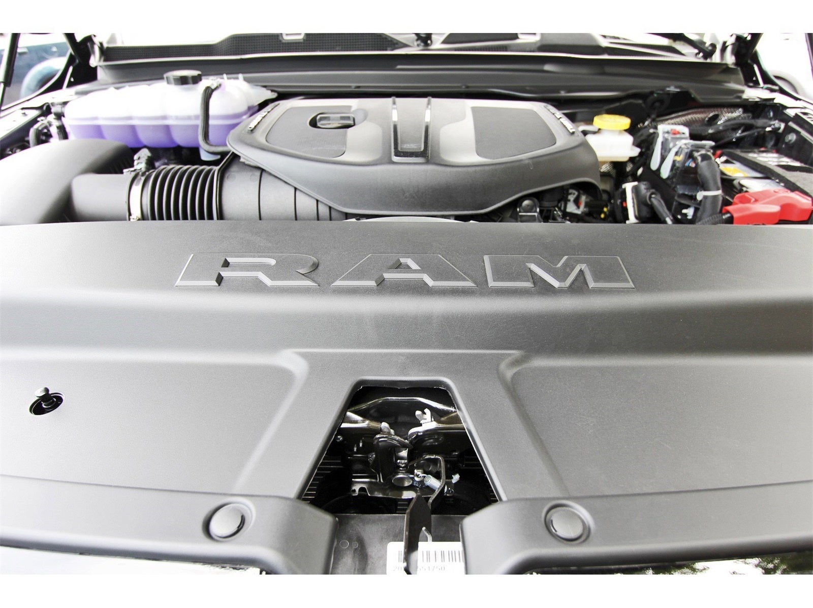 2026 RAM 1500 Laramie 4x4 Crew Cab 5'7" Box