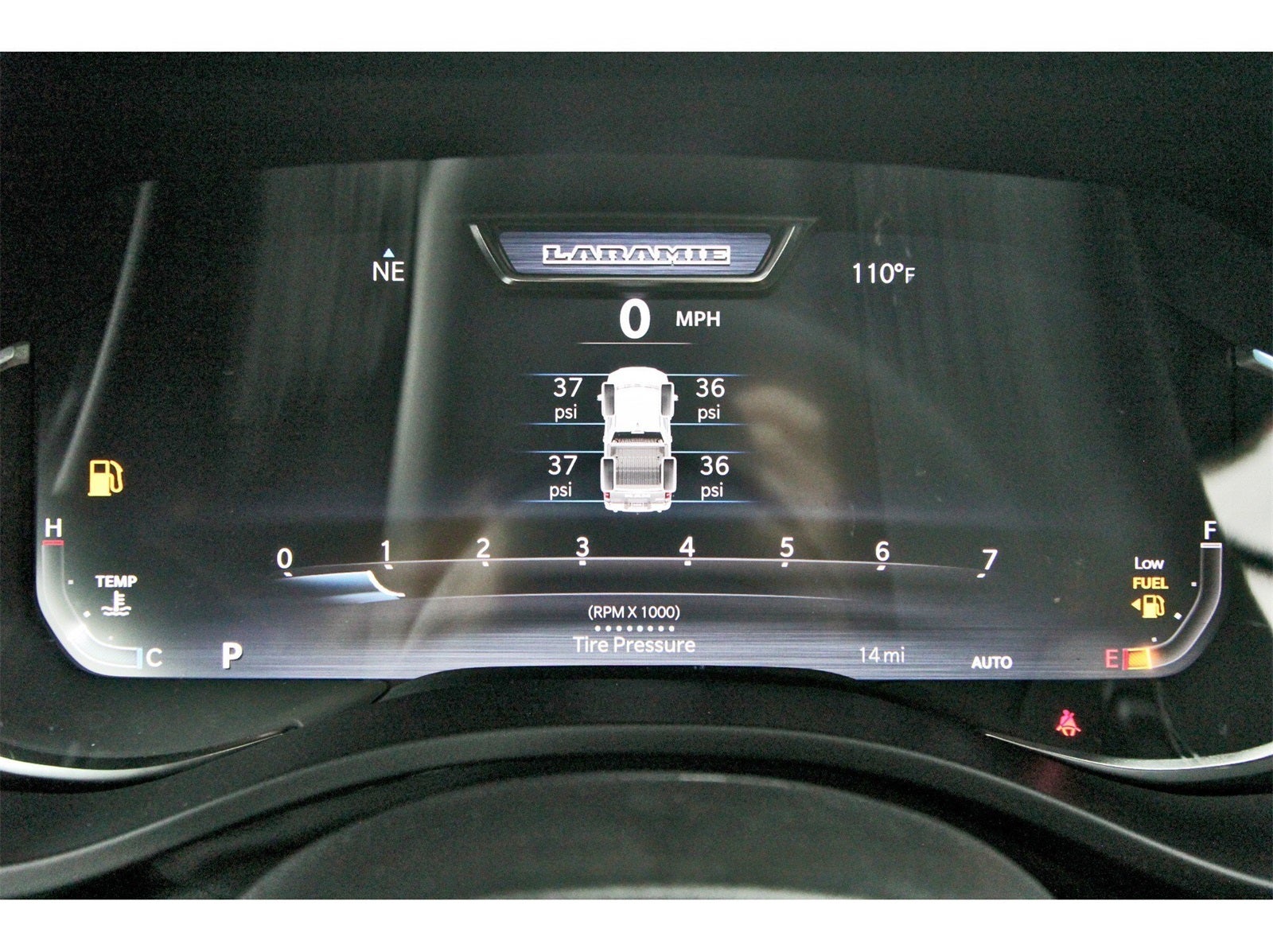 2026 RAM 1500 Laramie 4x4 Crew Cab 5'7" Box