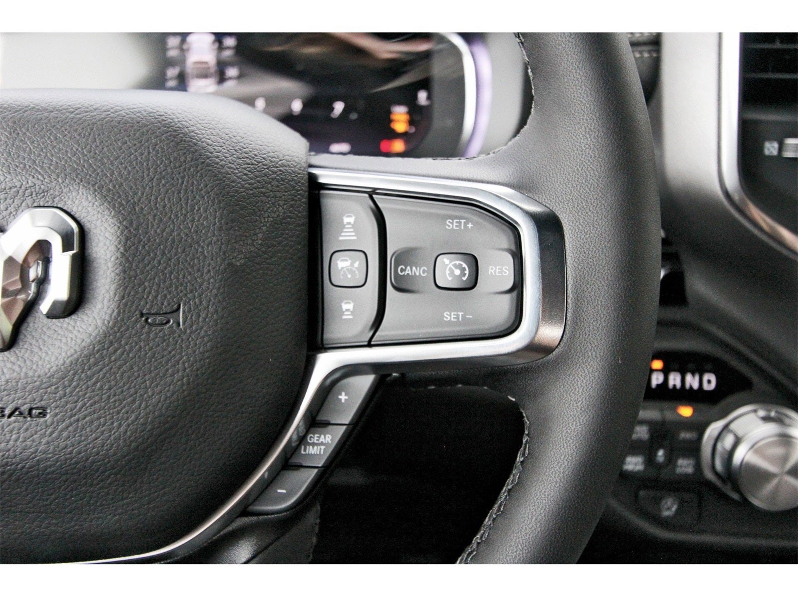 2026 RAM 1500 Laramie 4x4 Crew Cab 5'7" Box