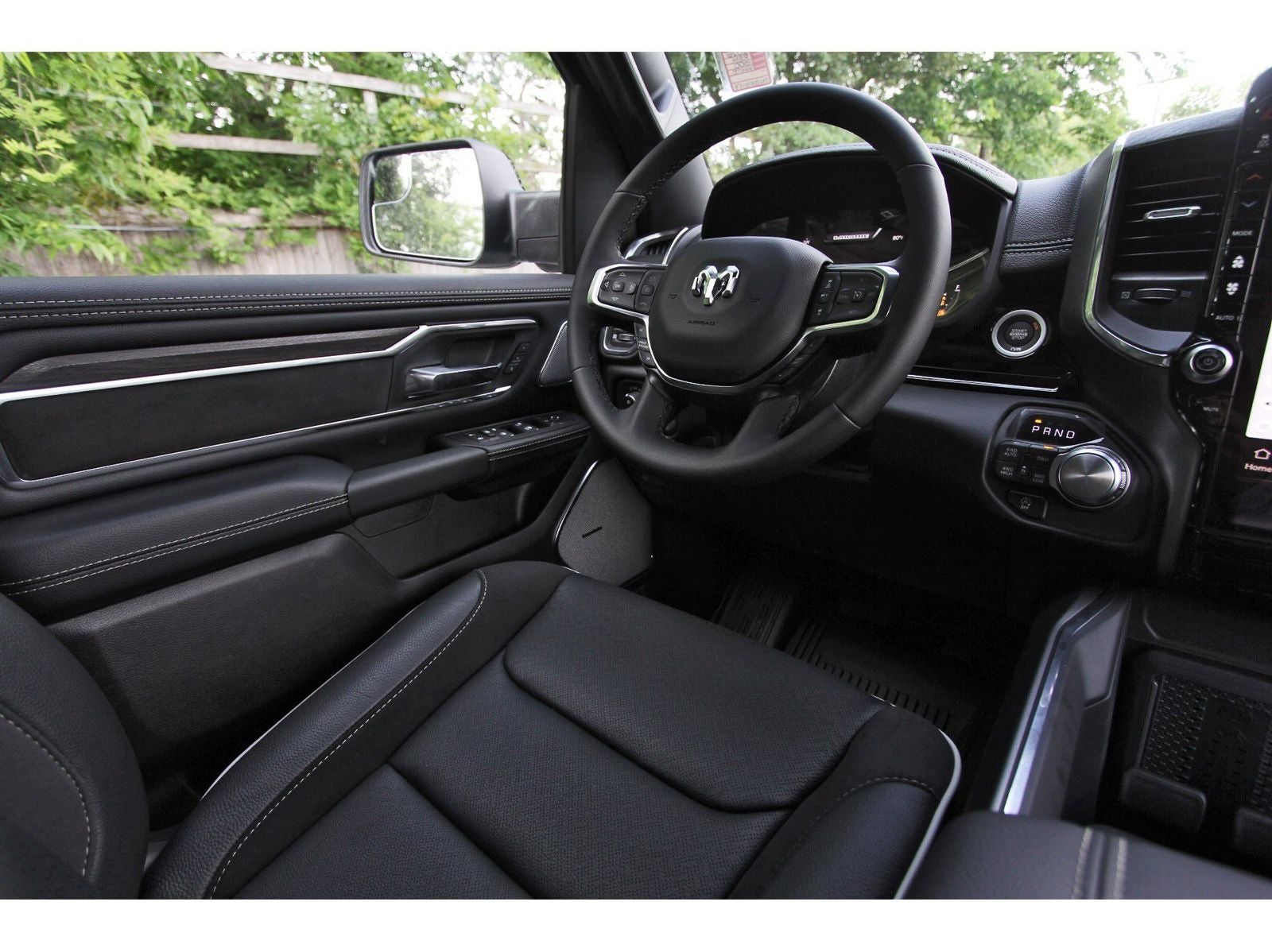 2026 RAM 1500 Laramie 4x4 Crew Cab 5'7" Box