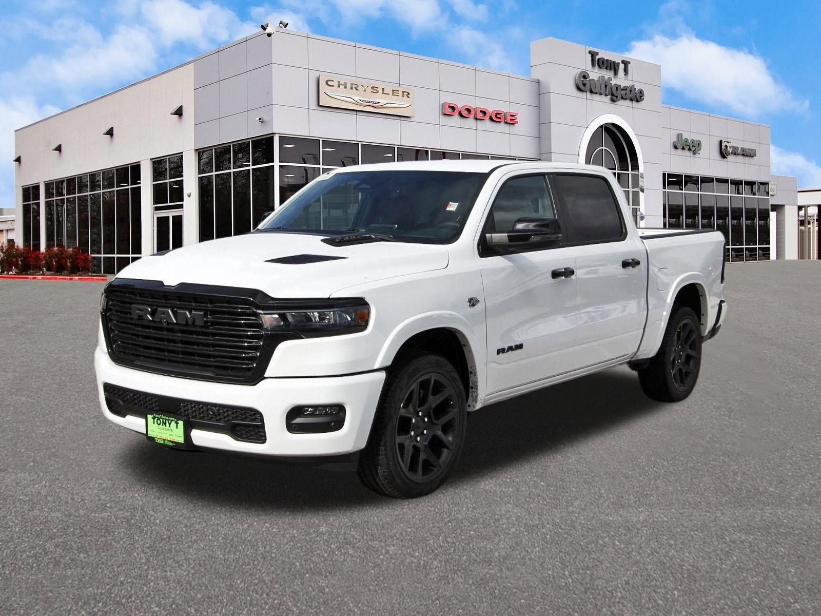 2026 RAM 1500 Laramie 4x4 Crew Cab 5'7" Box