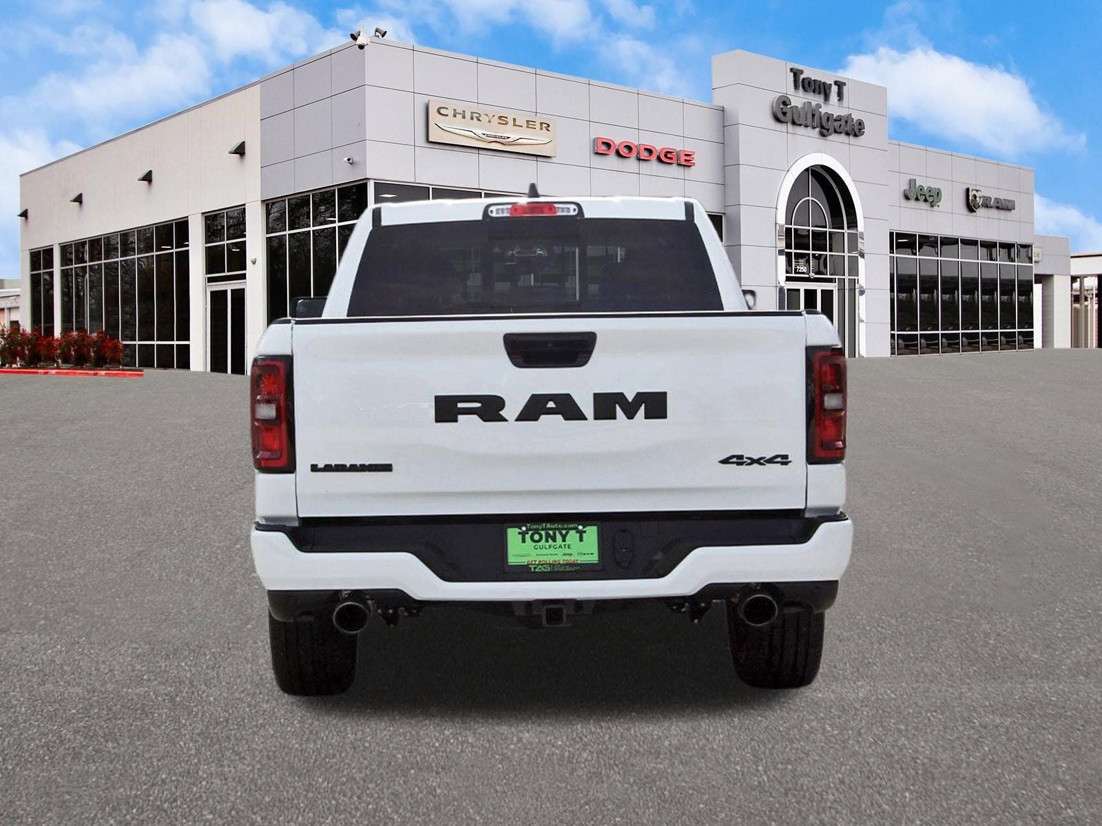 2026 RAM 1500 Laramie 4x4 Crew Cab 5'7" Box