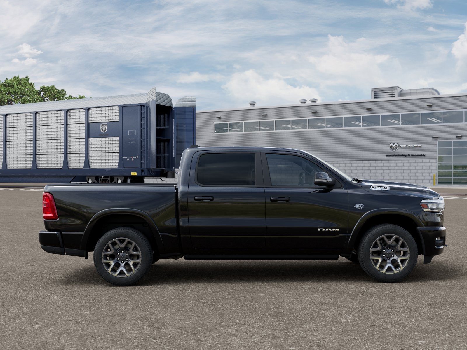 2026 RAM 1500 Laramie 4x4 Crew Cab 5'7" Box