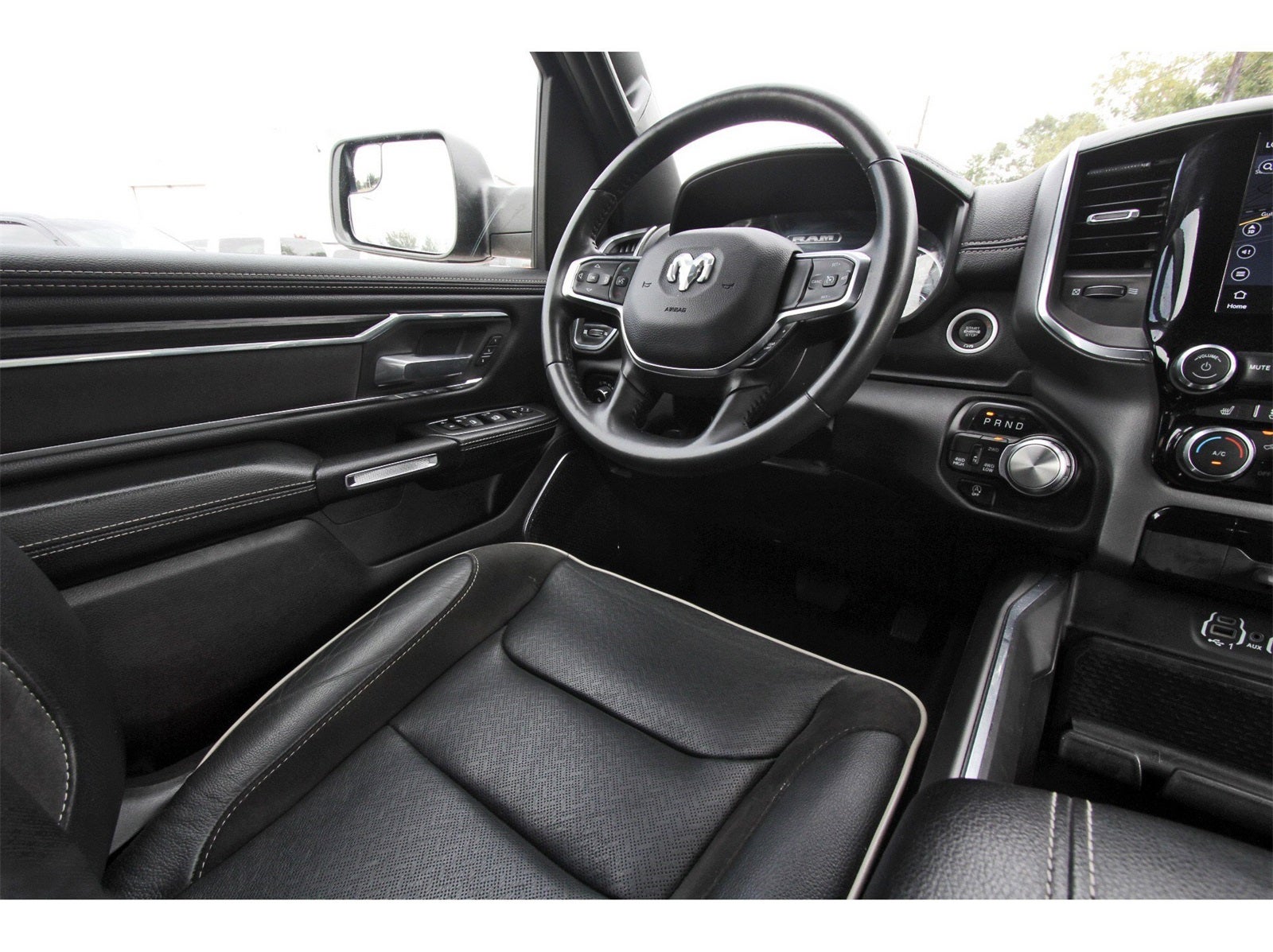 2024 RAM 1500 Laramie