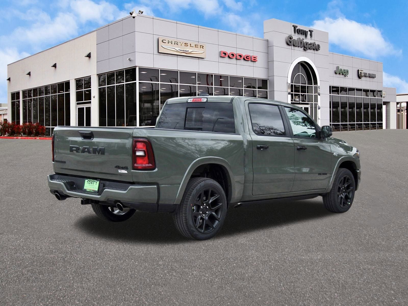 2026 RAM 1500 Laramie 4x4 Crew Cab 5'7" Box