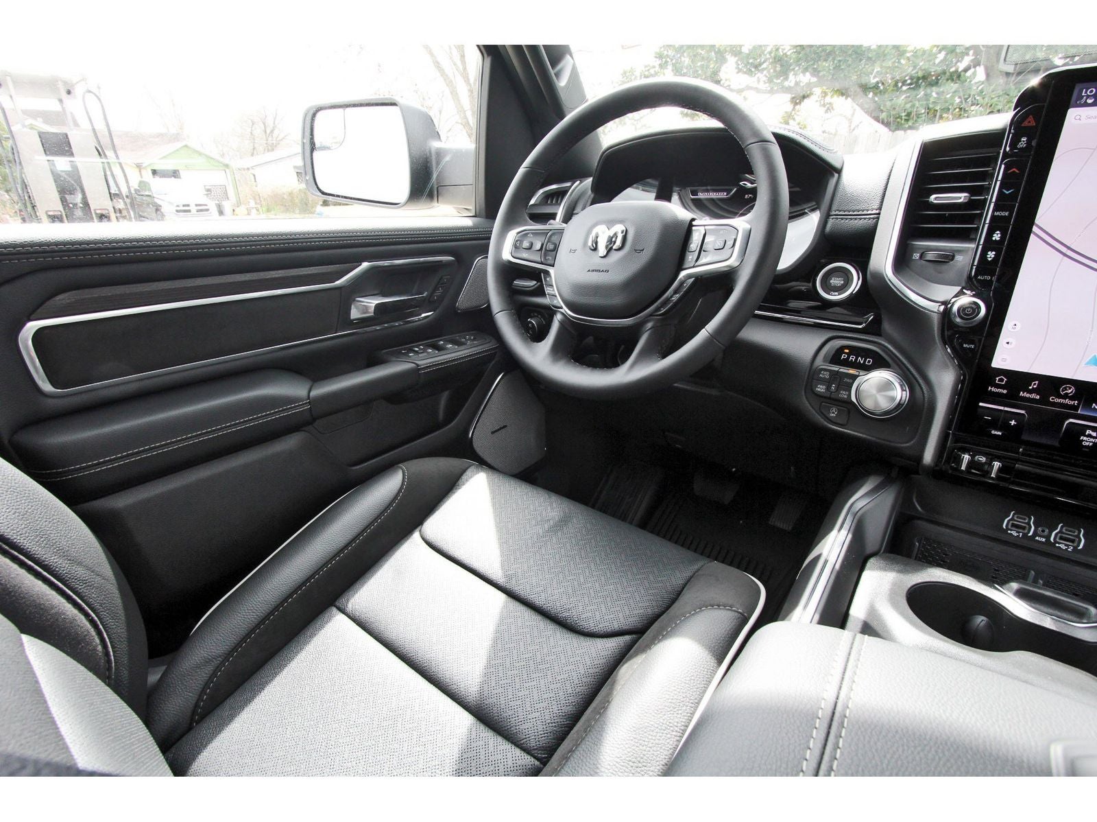 2026 RAM 1500 Laramie 4x4 Crew Cab 5'7" Box