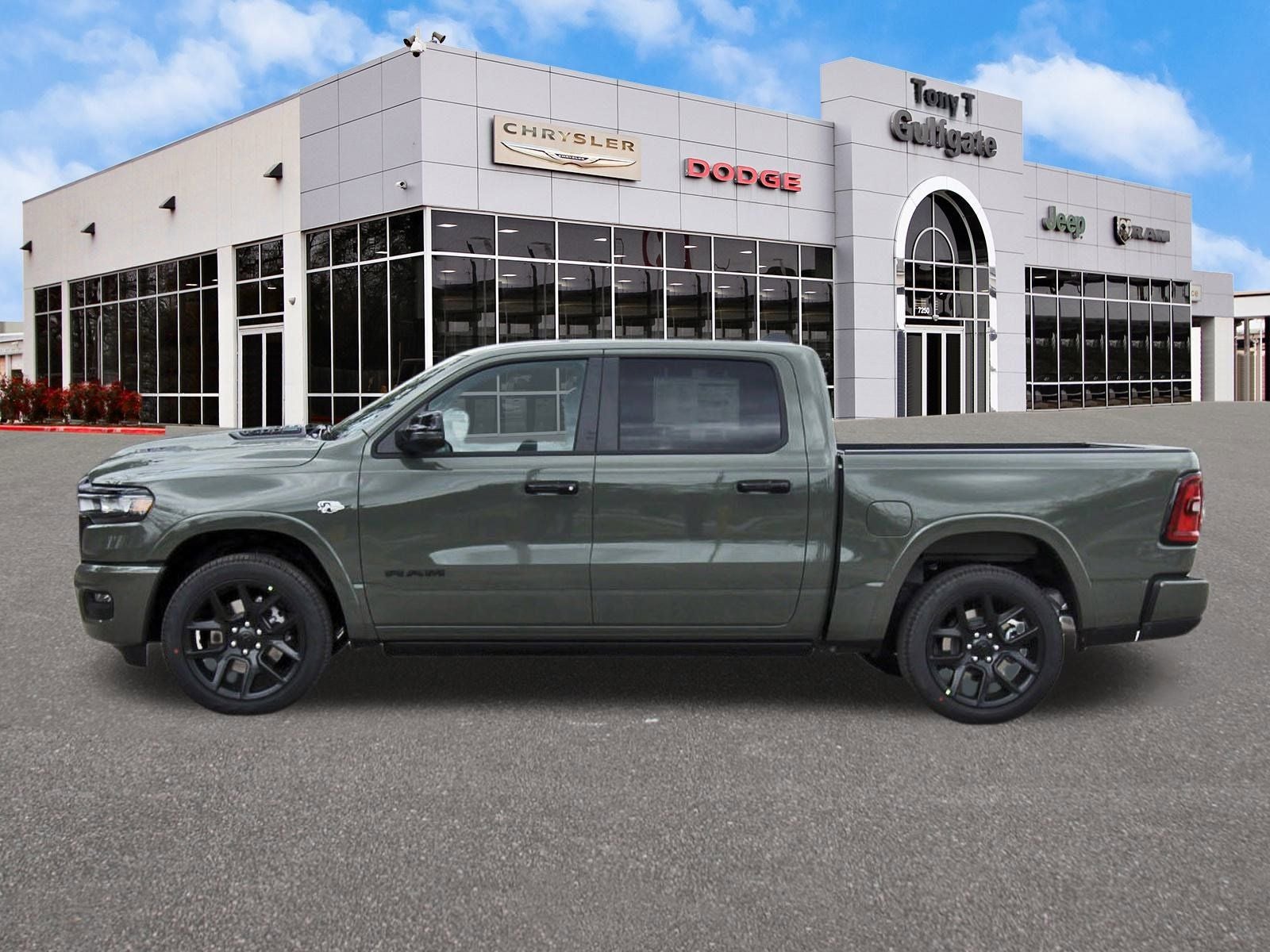 2026 RAM 1500 Laramie 4x4 Crew Cab 5'7" Box