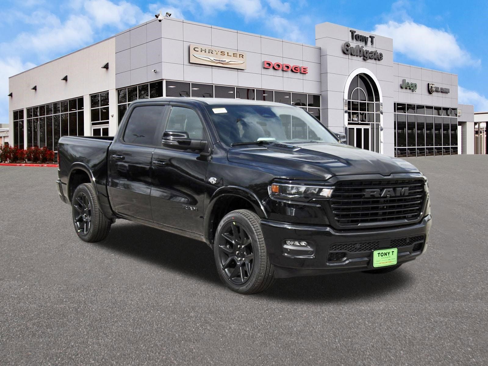 2026 RAM 1500 Laramie 4x4 Crew Cab 5'7" Box