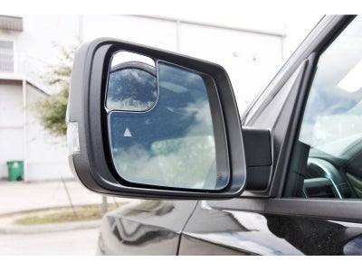 2026 RAM 1500 Laramie 4x4 Crew Cab 5'7" Box