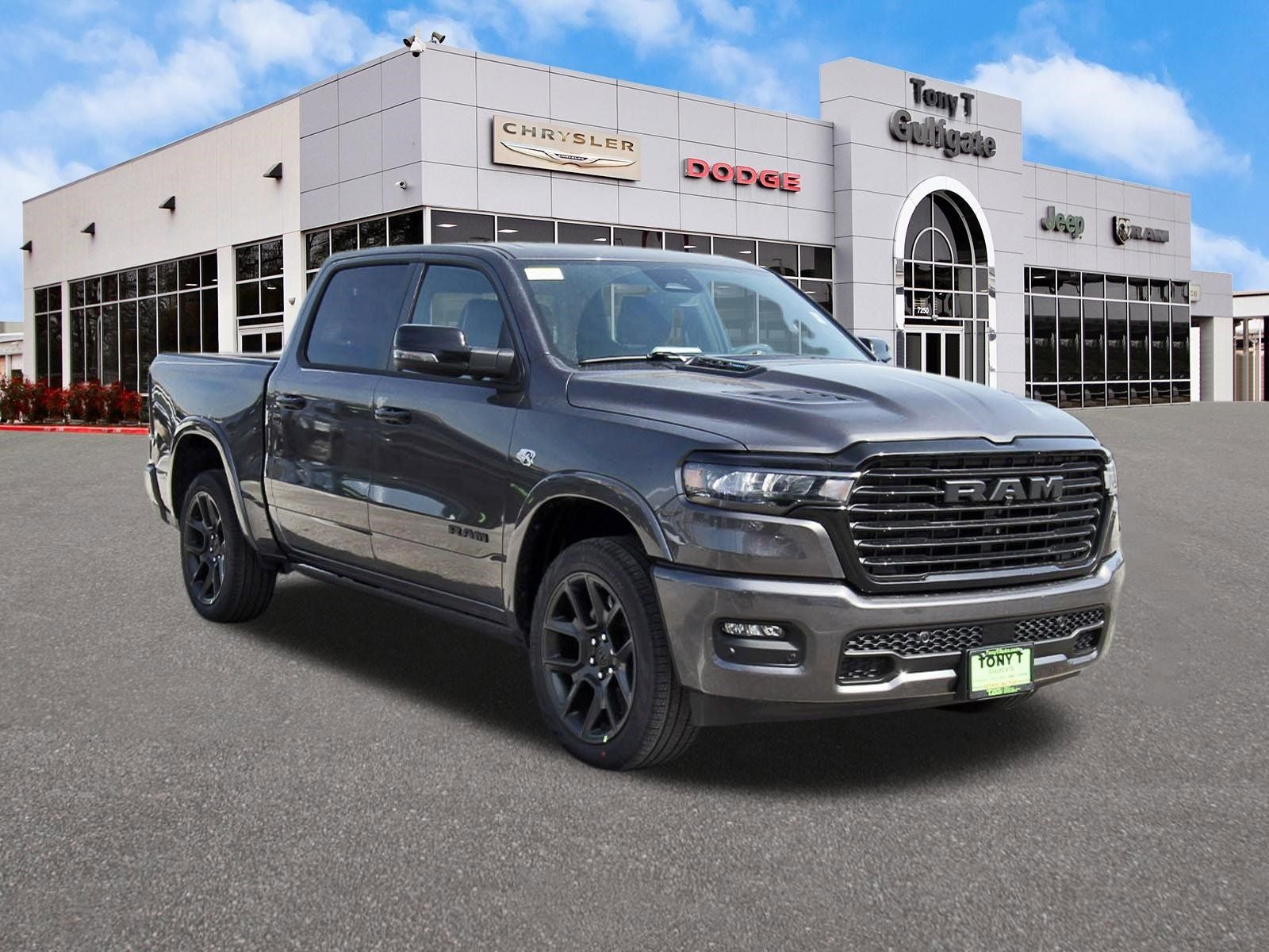 2026 RAM 1500 Laramie 4x4 Crew Cab 5'7" Box