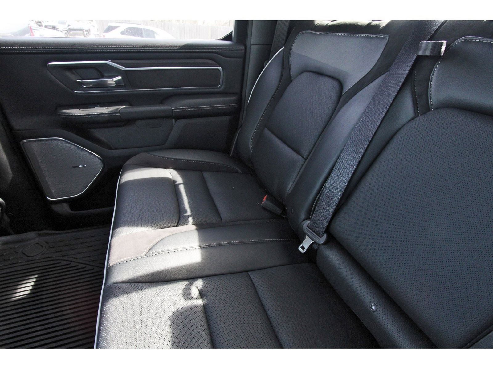 2026 RAM 1500 Laramie 4x4 Crew Cab 5'7" Box