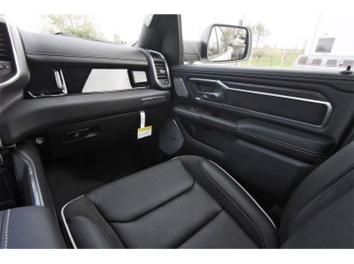 2026 RAM 1500 Laramie 4x4 Crew Cab 5'7" Box