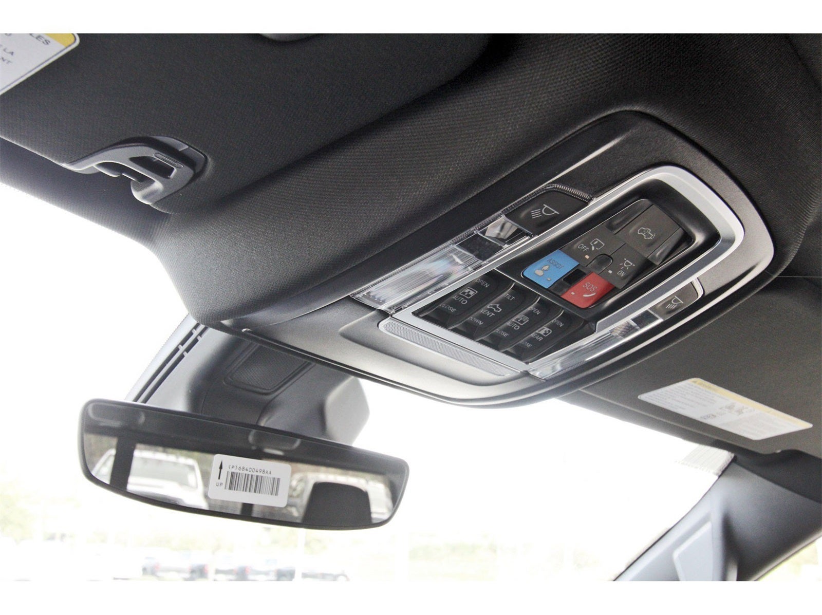 2026 RAM 1500 Laramie 4x4 Crew Cab 5'7" Box