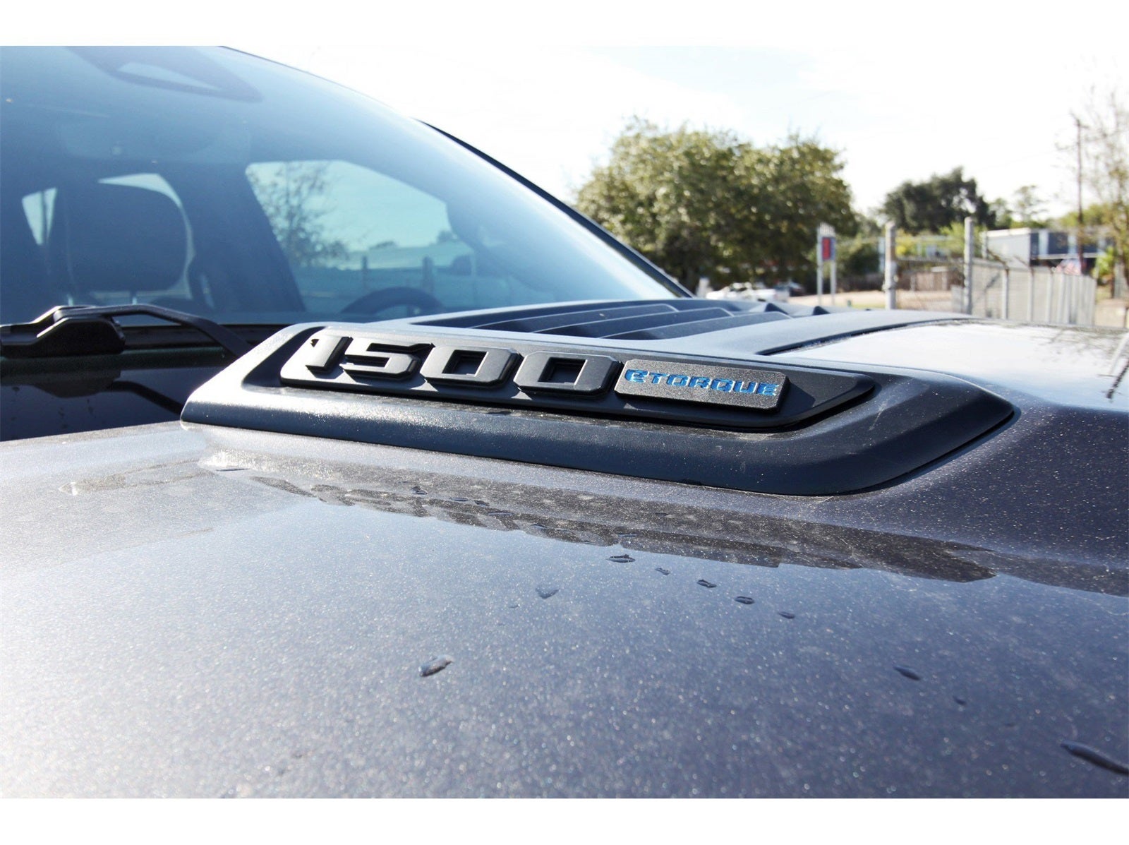 2026 RAM 1500 Laramie 4x4 Crew Cab 5'7" Box