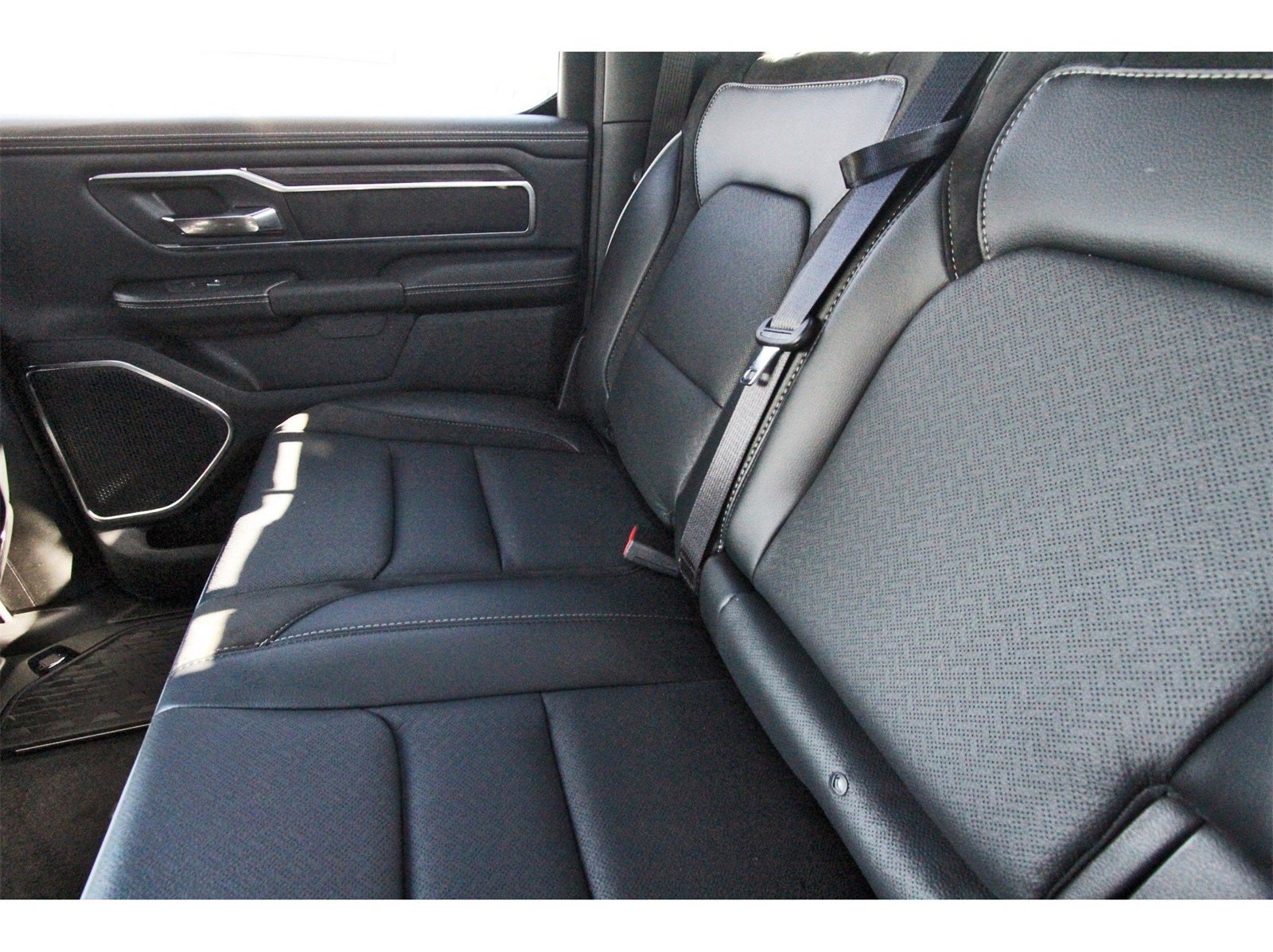 2026 RAM 1500 Laramie 4x4 Crew Cab 5'7" Box