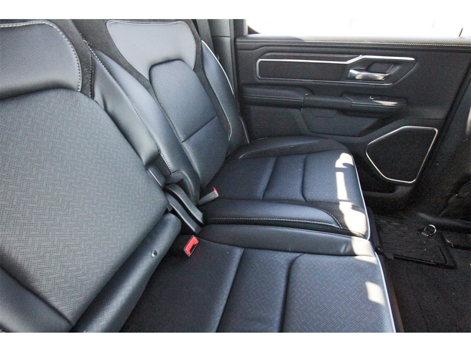 2026 RAM 1500 Laramie 4x4 Crew Cab 5'7" Box