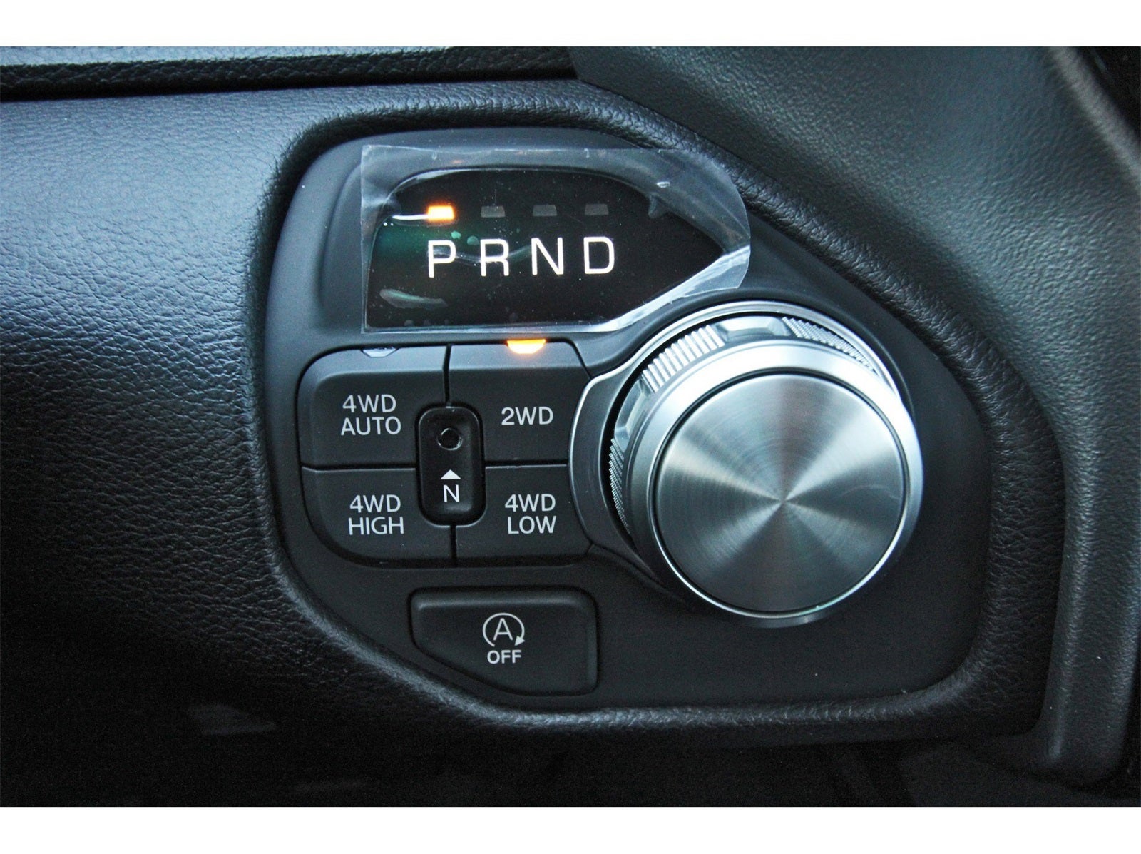 2026 RAM 1500 Laramie 4x4 Crew Cab 5'7" Box