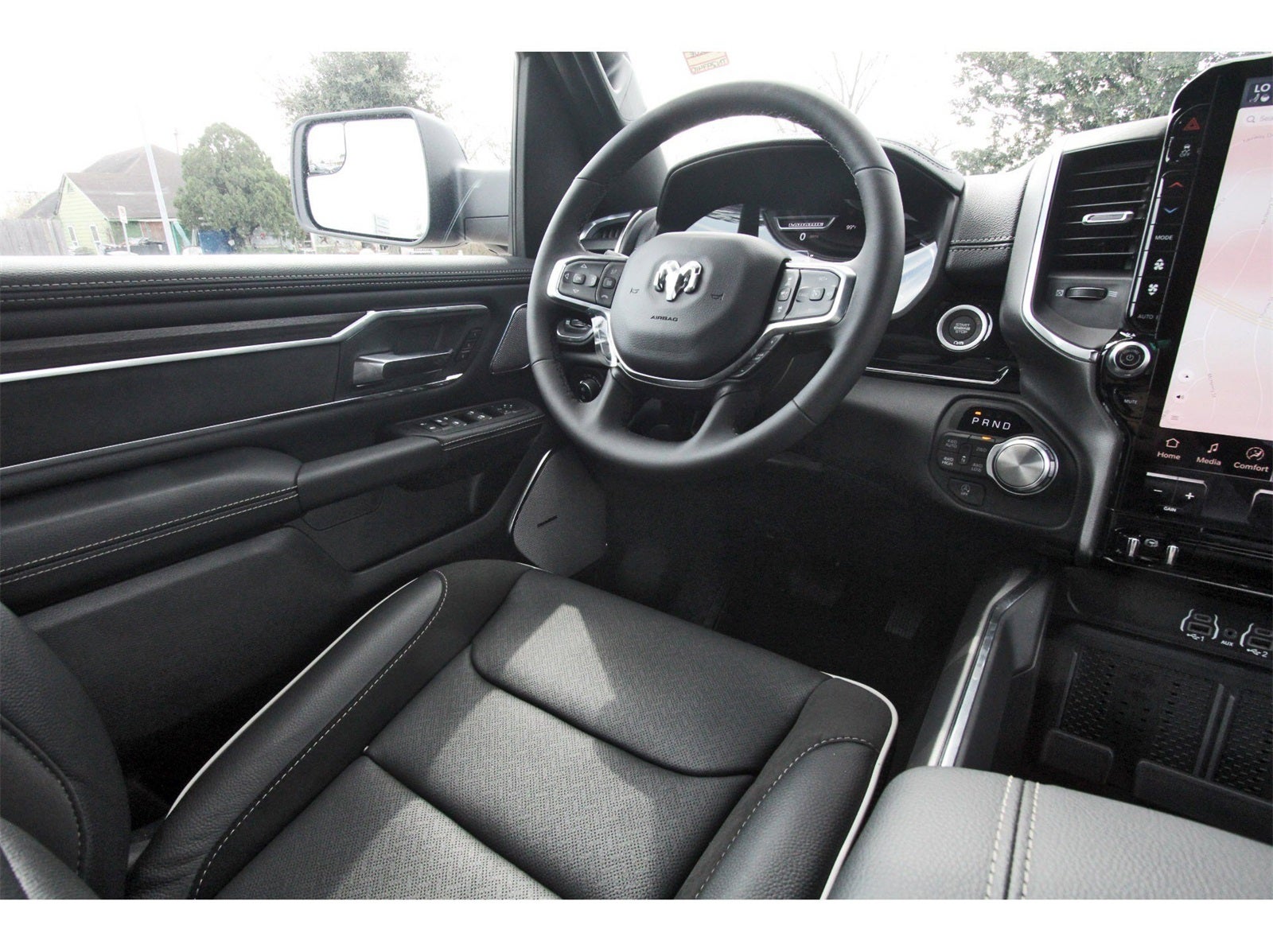 2026 RAM 1500 Laramie 4x4 Crew Cab 5'7" Box