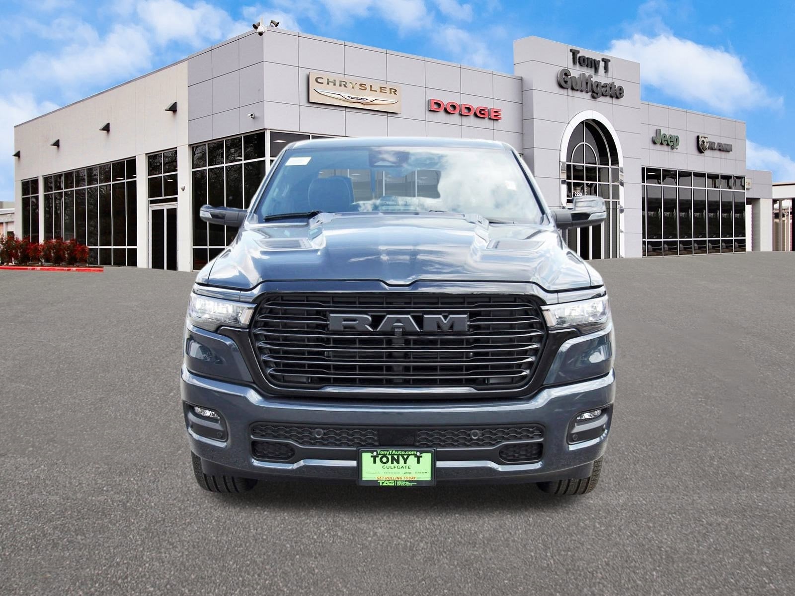 2026 RAM 1500 Laramie 4x4 Crew Cab 5'7" Box