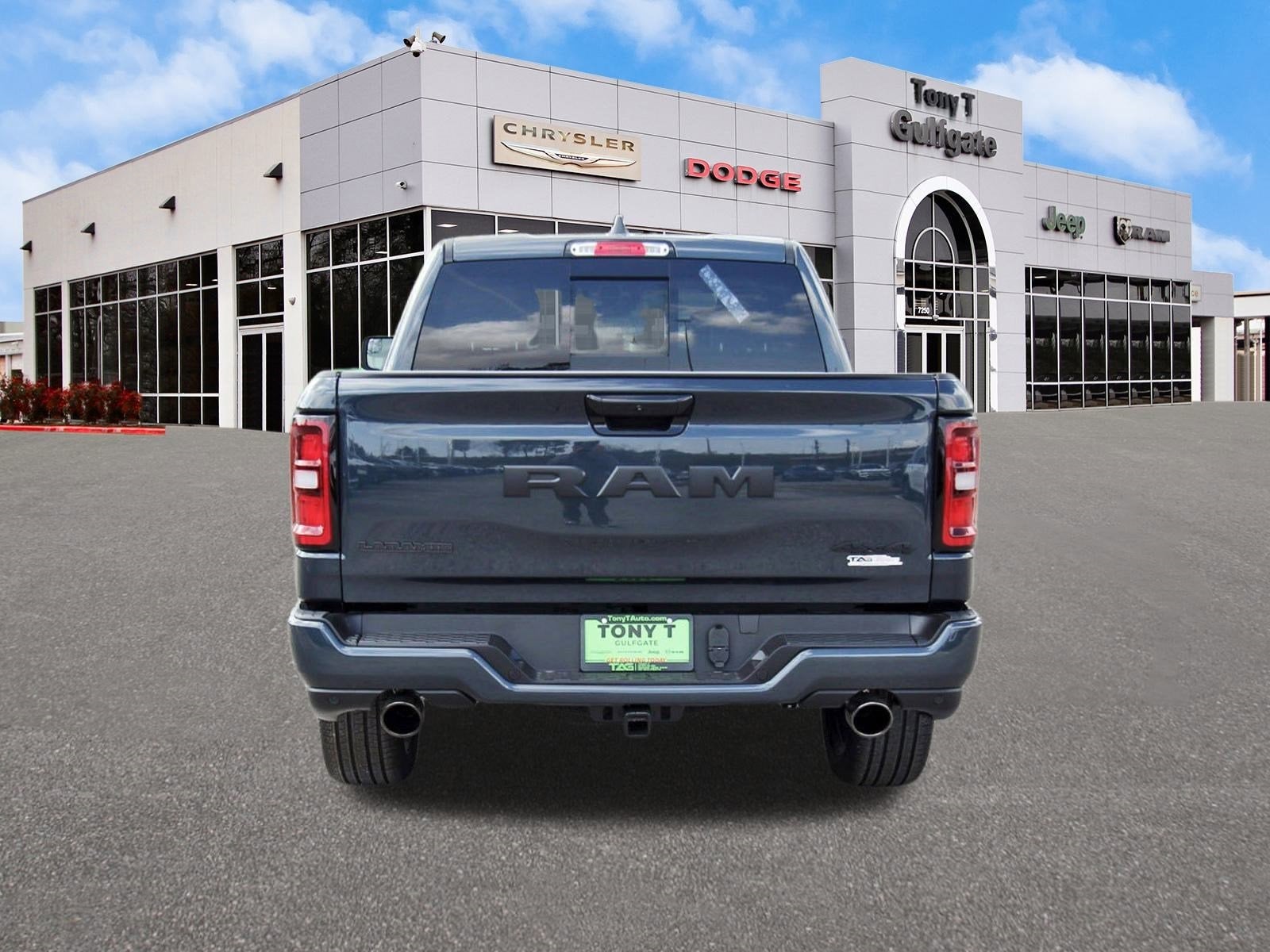 2026 RAM 1500 Laramie 4x4 Crew Cab 5'7" Box
