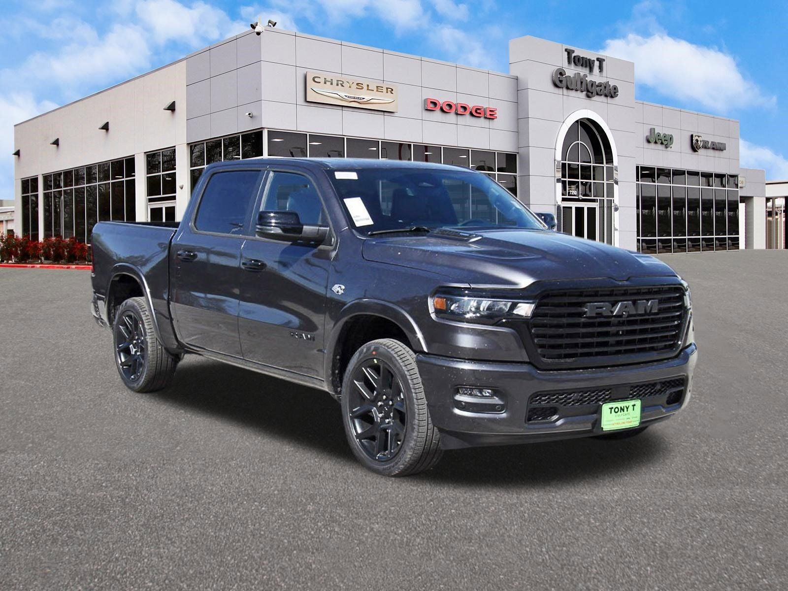 2026 RAM 1500 Laramie 4x4 Crew Cab 5'7" Box