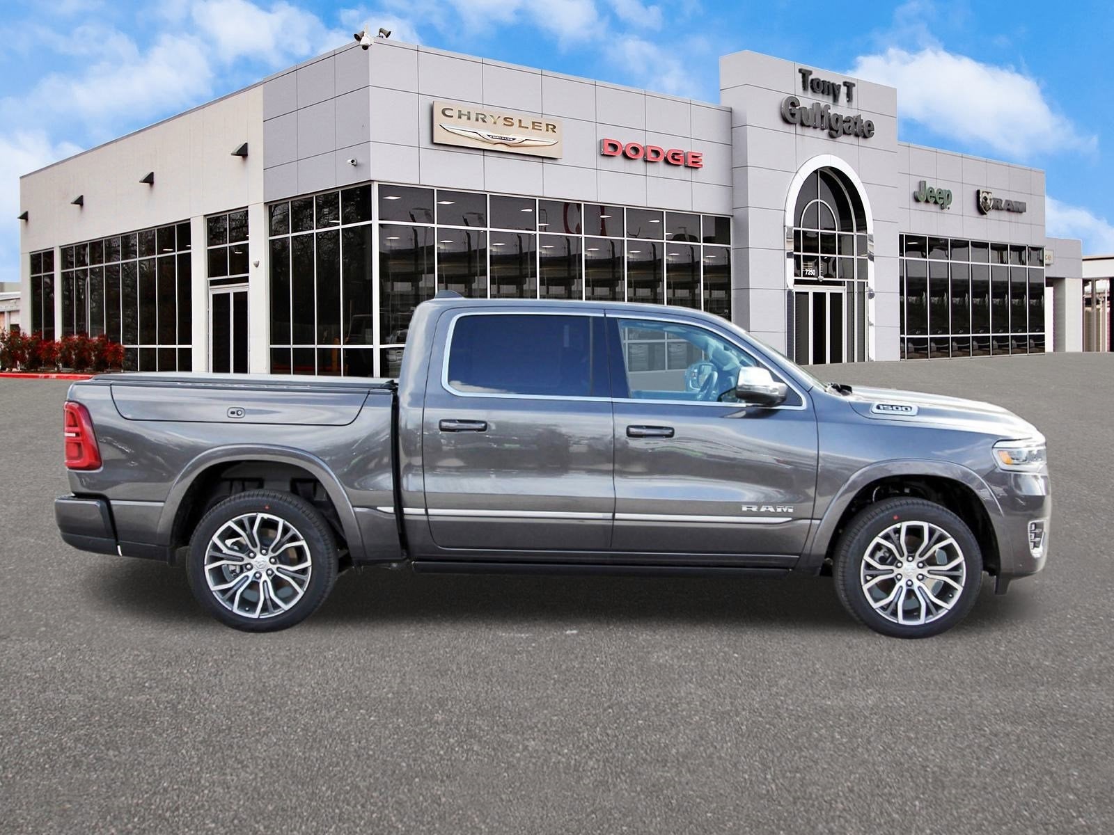 2026 RAM 1500 Tungsten 4x4 Crew Cab 5'7" Box