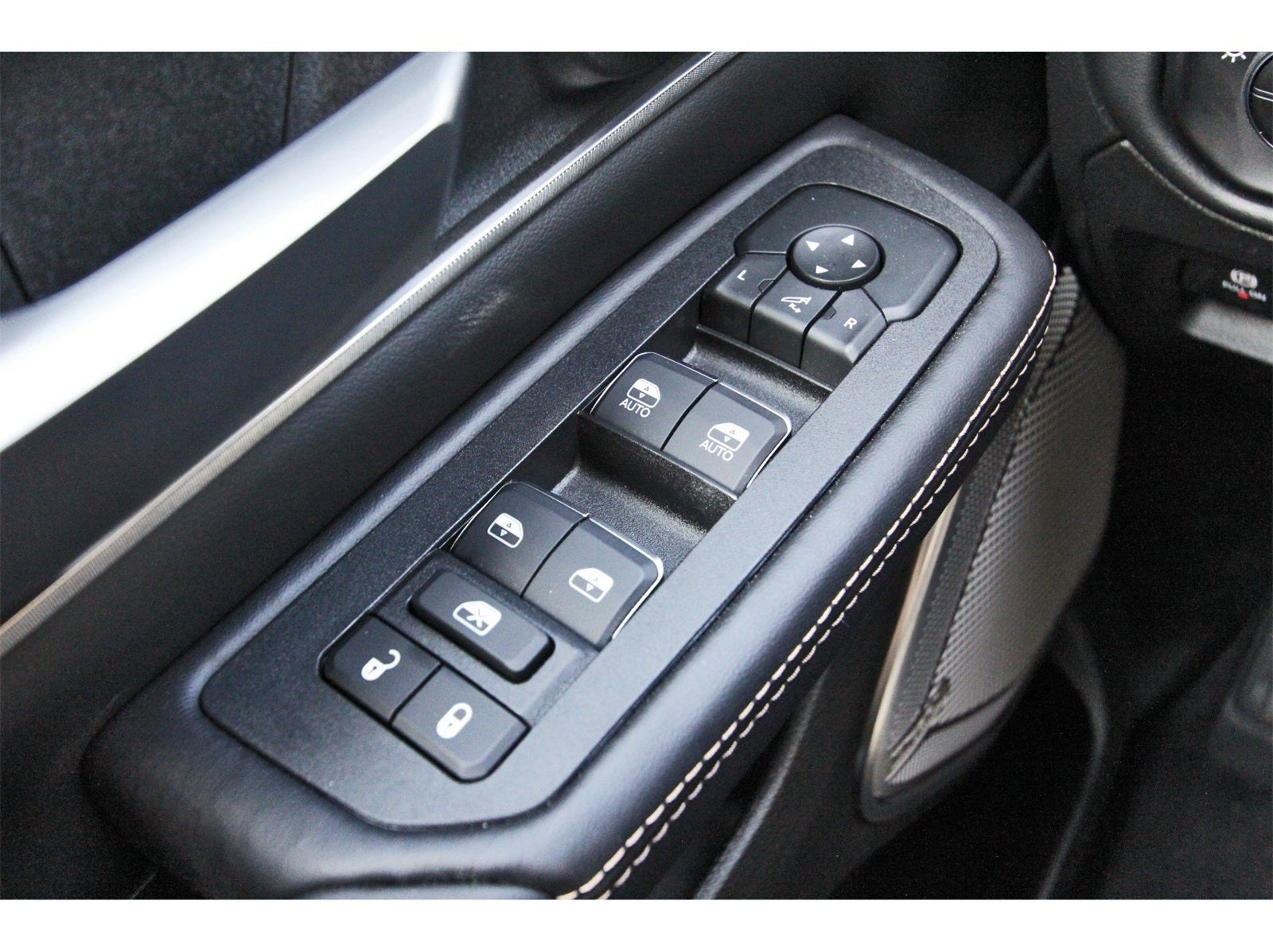 2026 RAM 1500 Tungsten 4x4 Crew Cab 5'7" Box