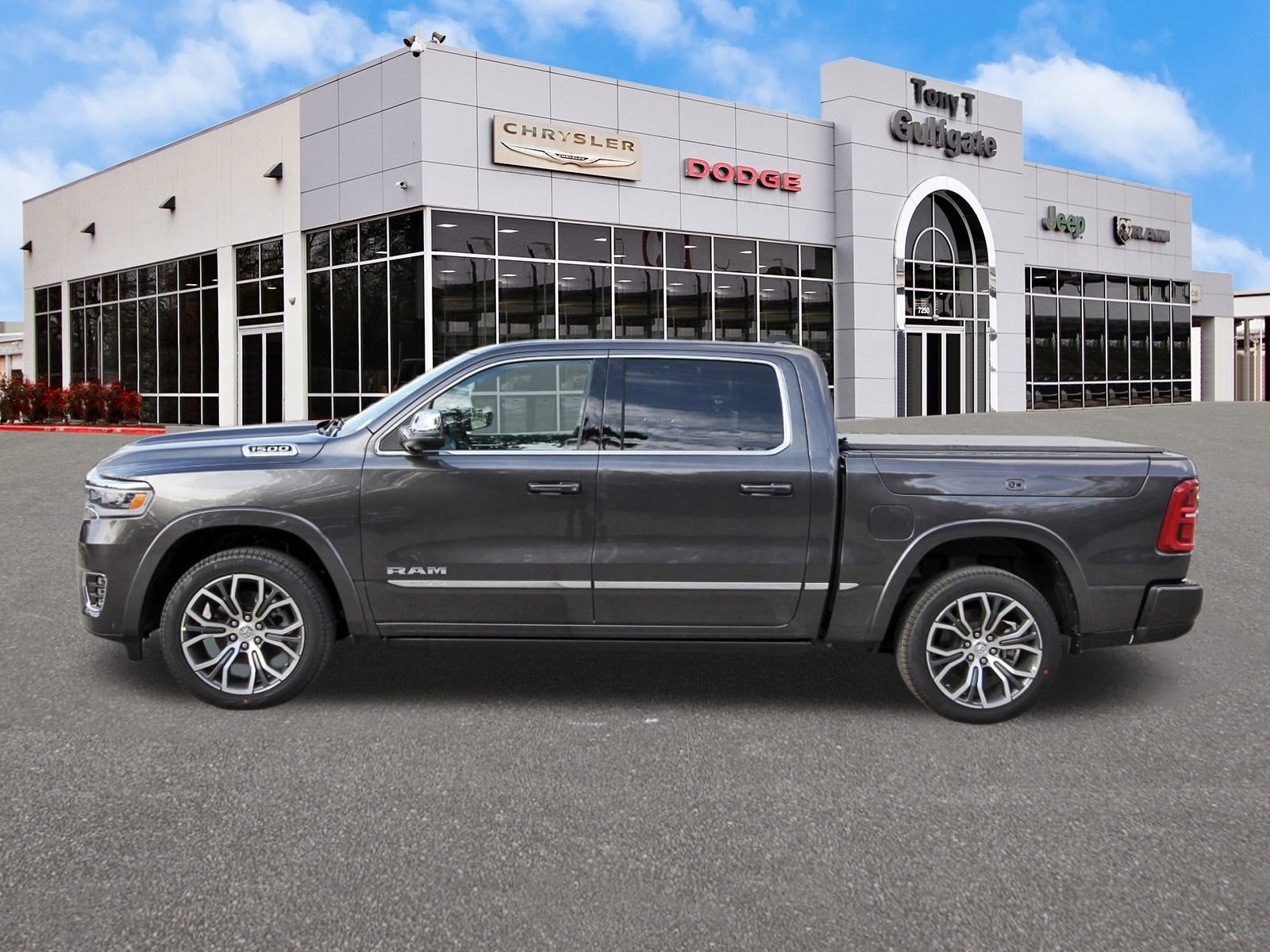 2026 RAM 1500 Tungsten 4x4 Crew Cab 5'7" Box