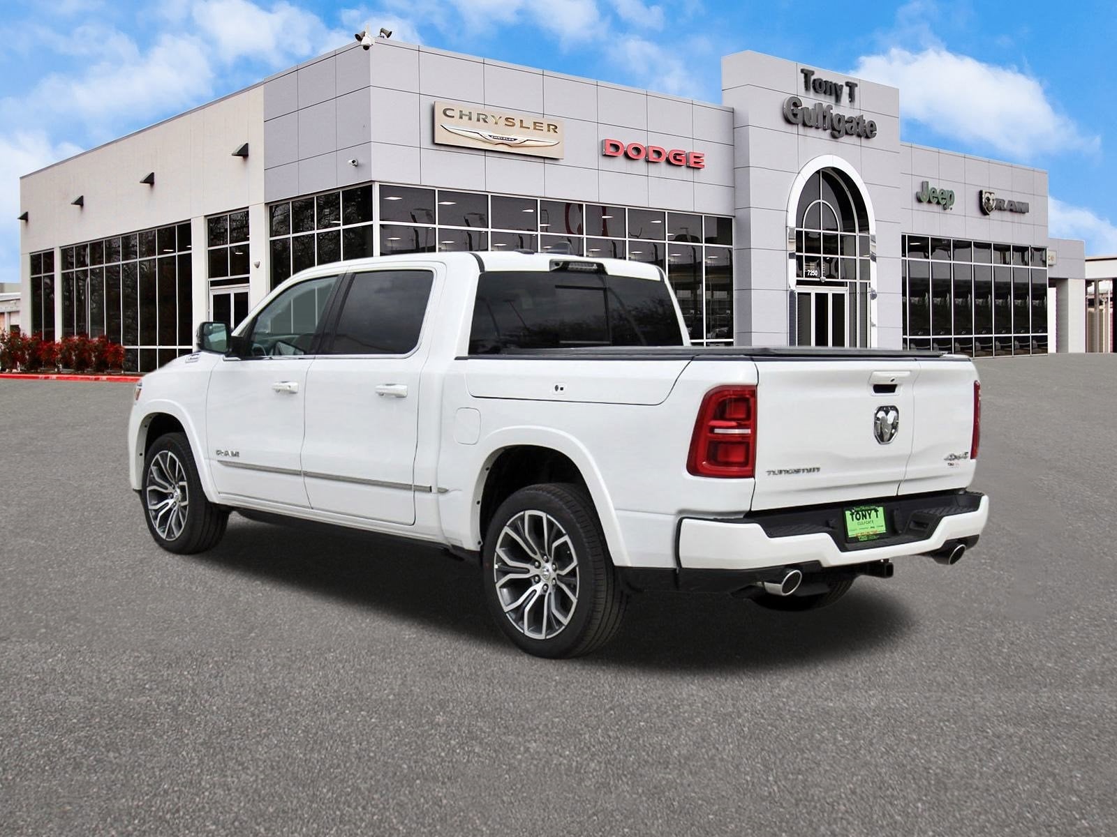 2026 RAM 1500 Tungsten 4x4 Crew Cab 5'7" Box