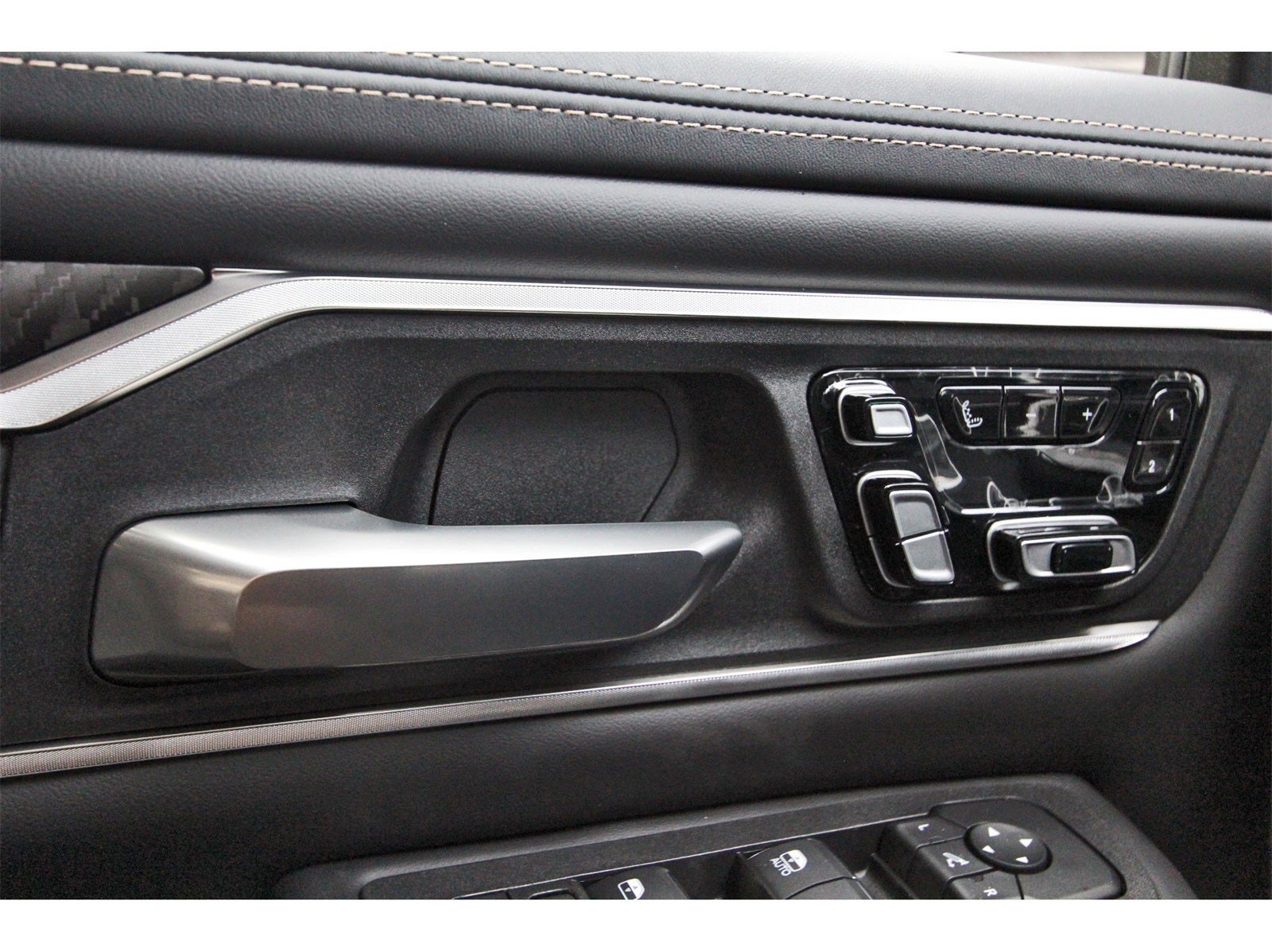 2026 RAM 1500 Tungsten 4x4 Crew Cab 5'7" Box