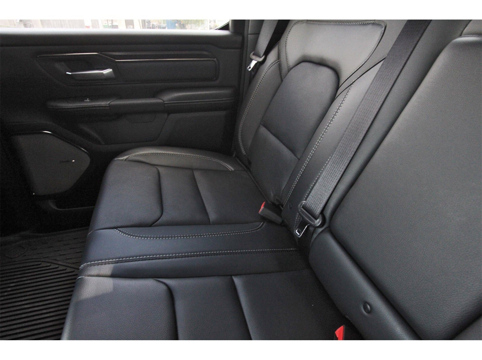 2026 RAM 1500 Rebel 4x4 Crew Cab 5'7" Box