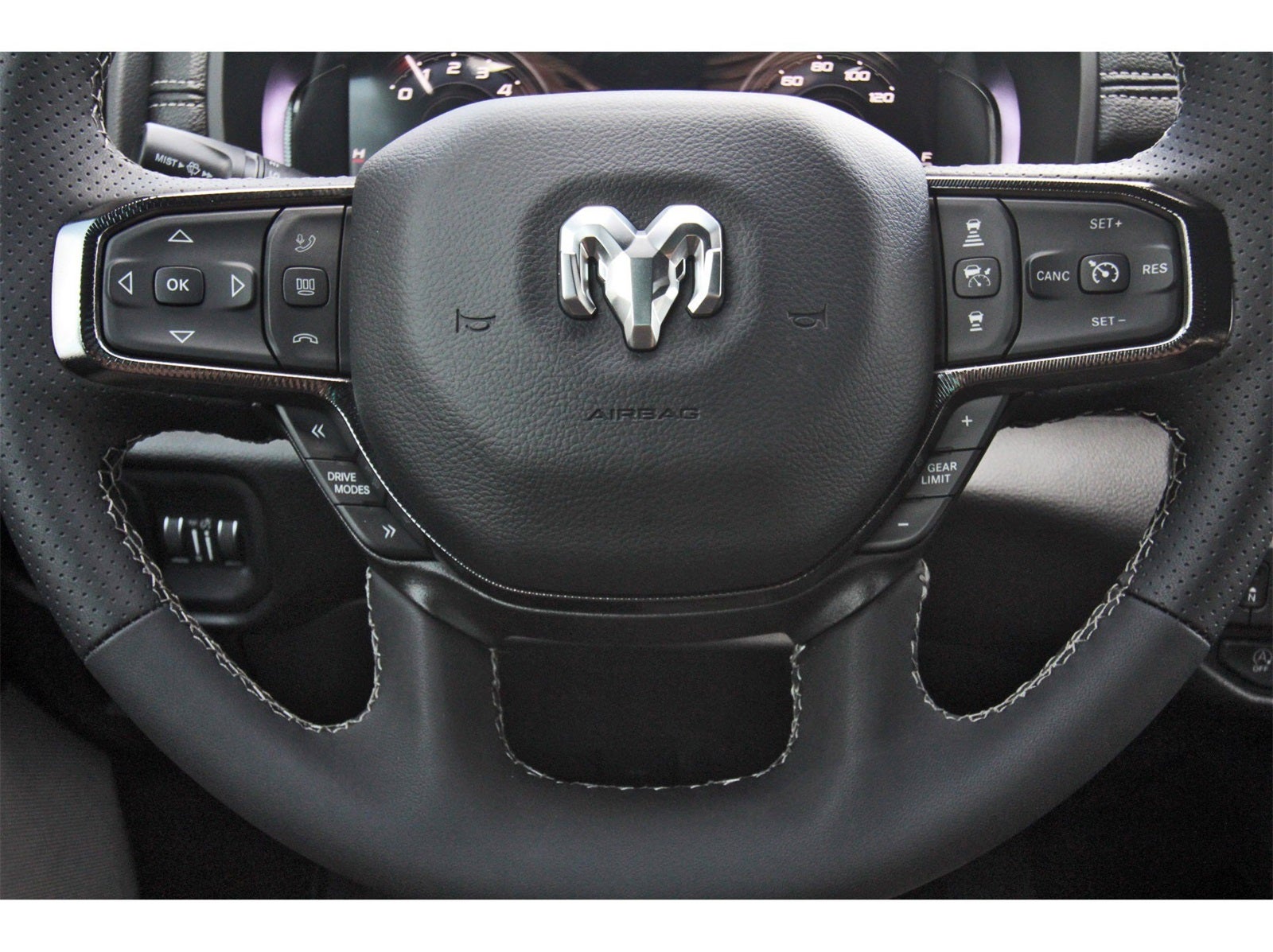 2026 RAM 1500 Rebel 4x4 Crew Cab 5'7" Box