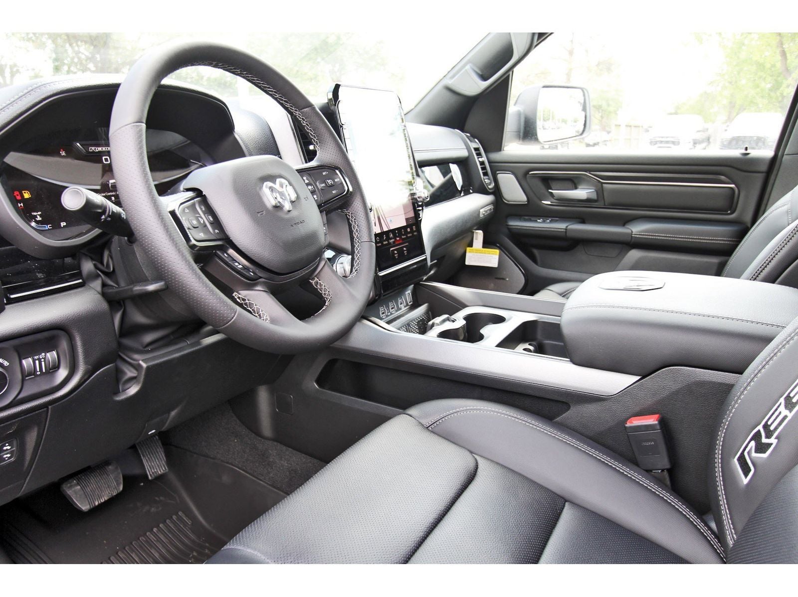 2026 RAM 1500 Rebel 4x4 Crew Cab 5'7" Box