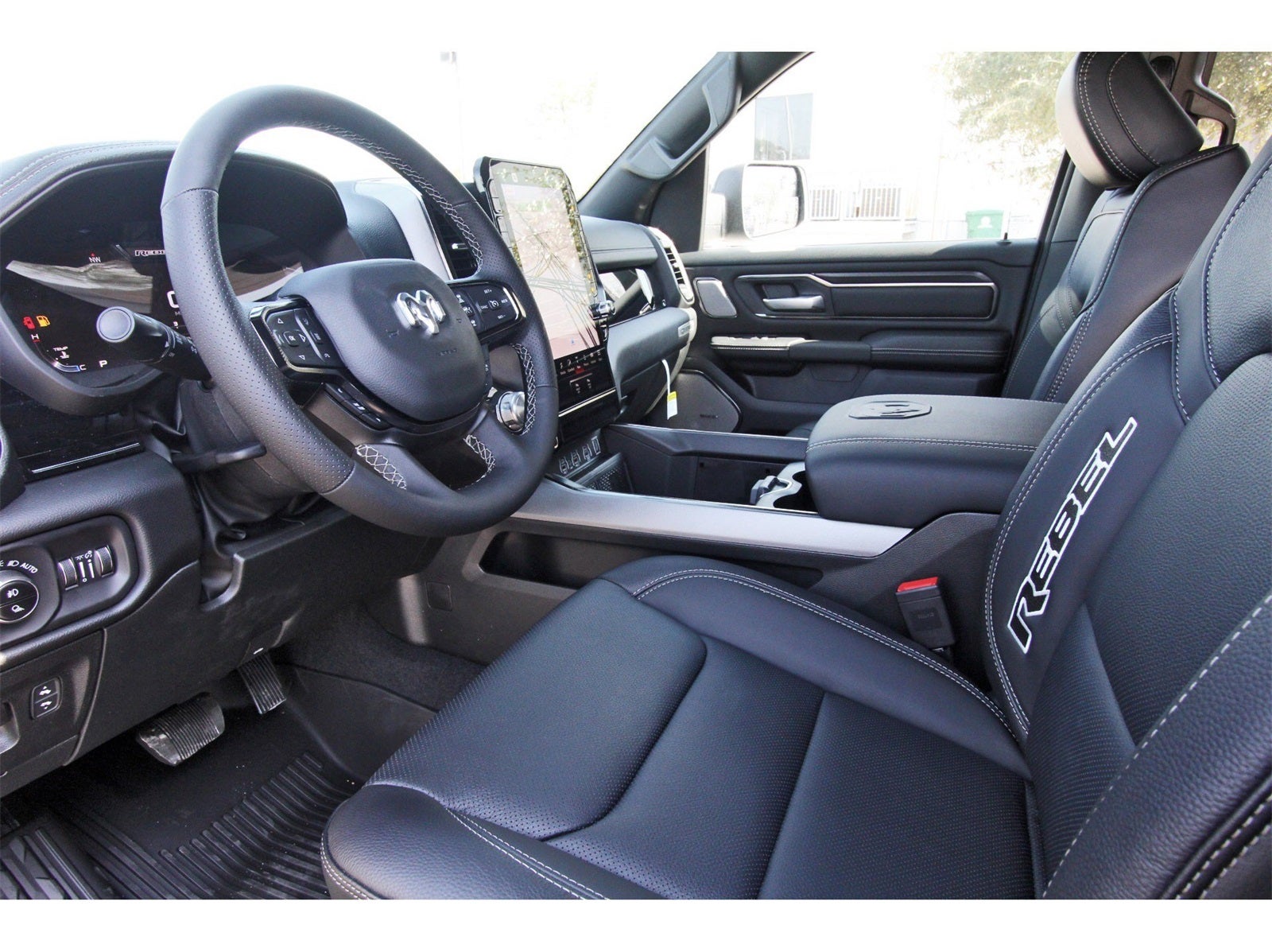 2026 RAM 1500 Rebel 4x4 Crew Cab 5'7" Box