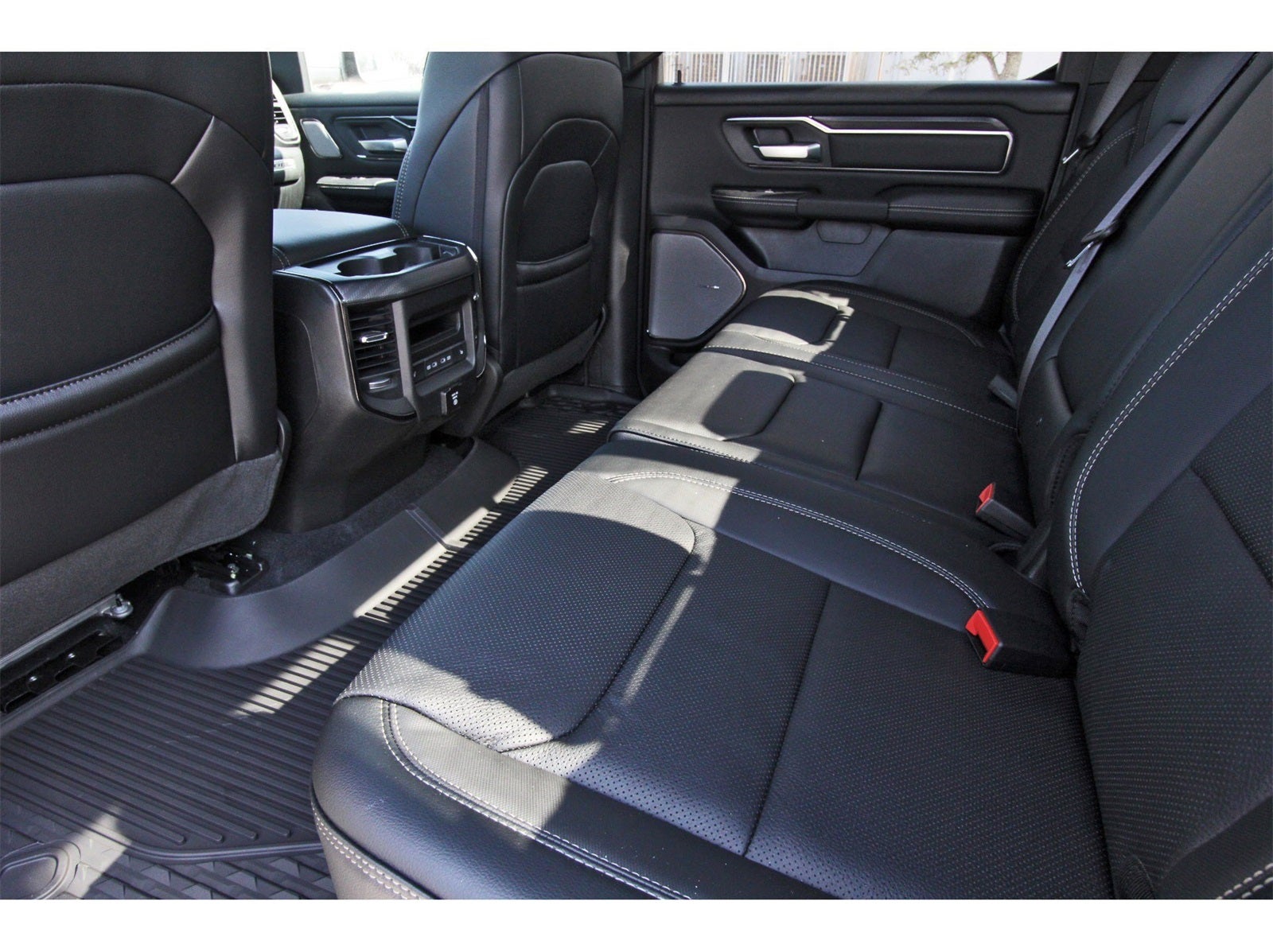 2026 RAM 1500 Rebel 4x4 Crew Cab 5'7" Box