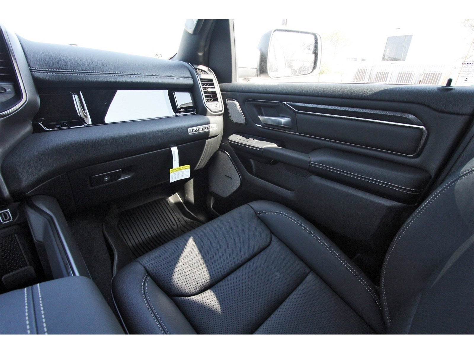 2026 RAM 1500 Rebel 4x4 Crew Cab 5'7" Box