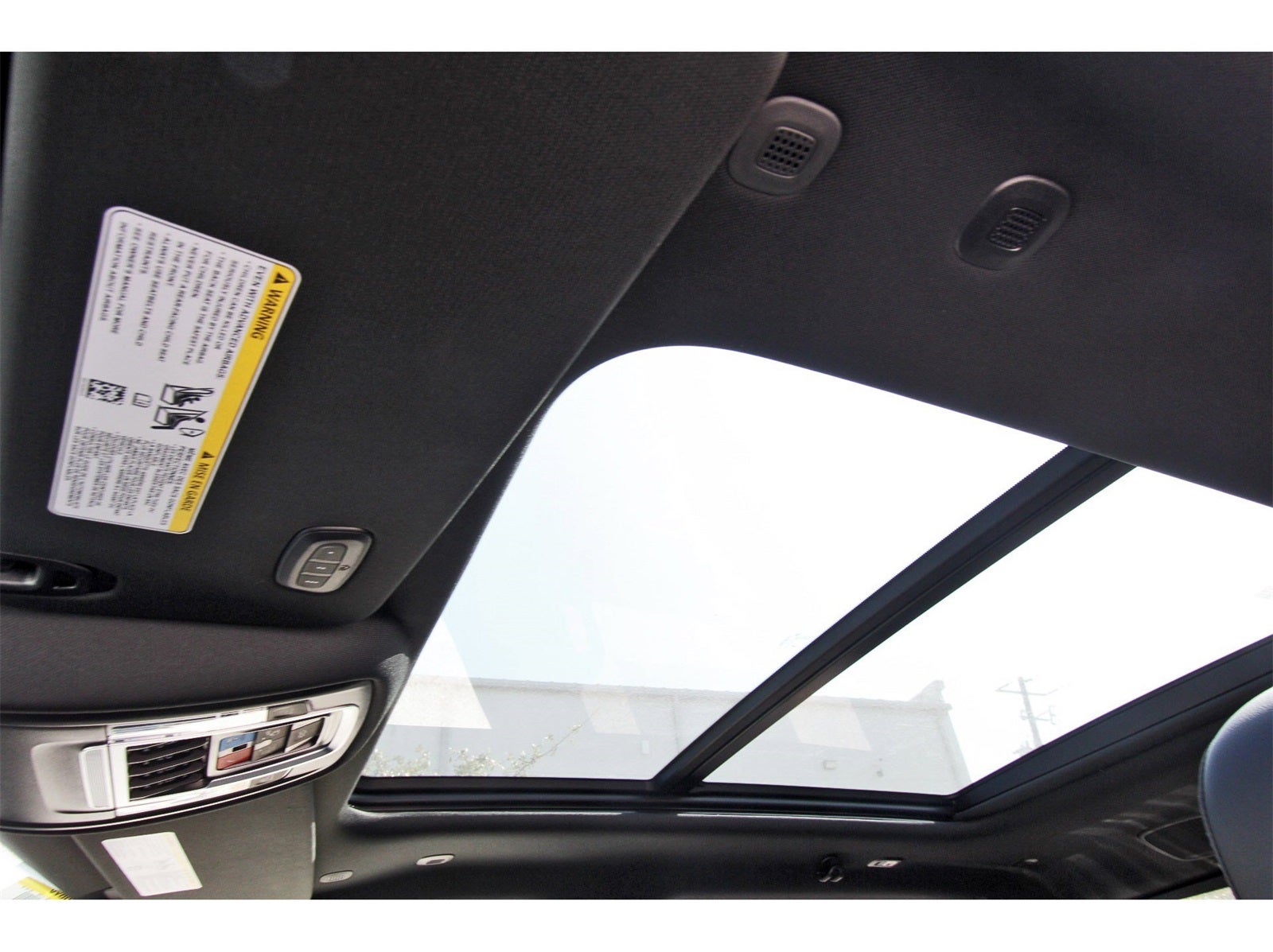 2026 RAM 1500 Rebel 4x4 Crew Cab 5'7" Box