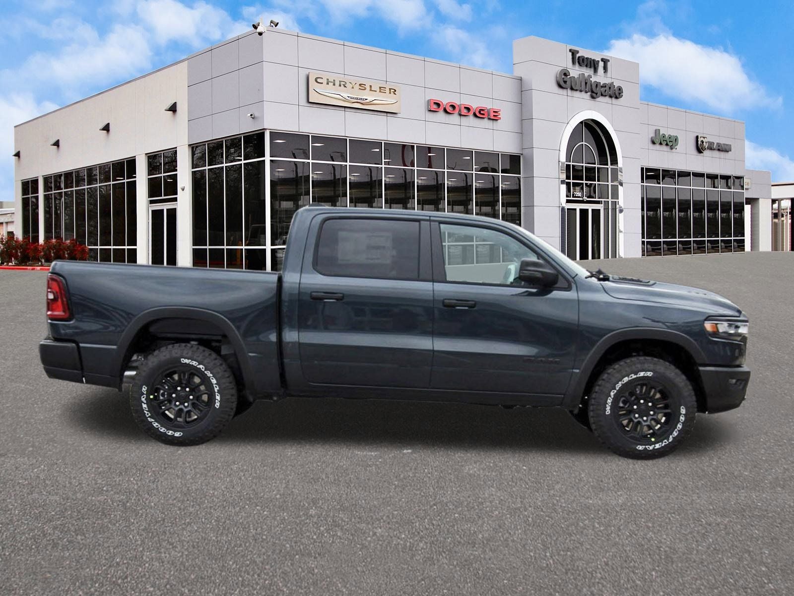 2026 RAM 1500 Rebel 4x4 Crew Cab 5'7" Box