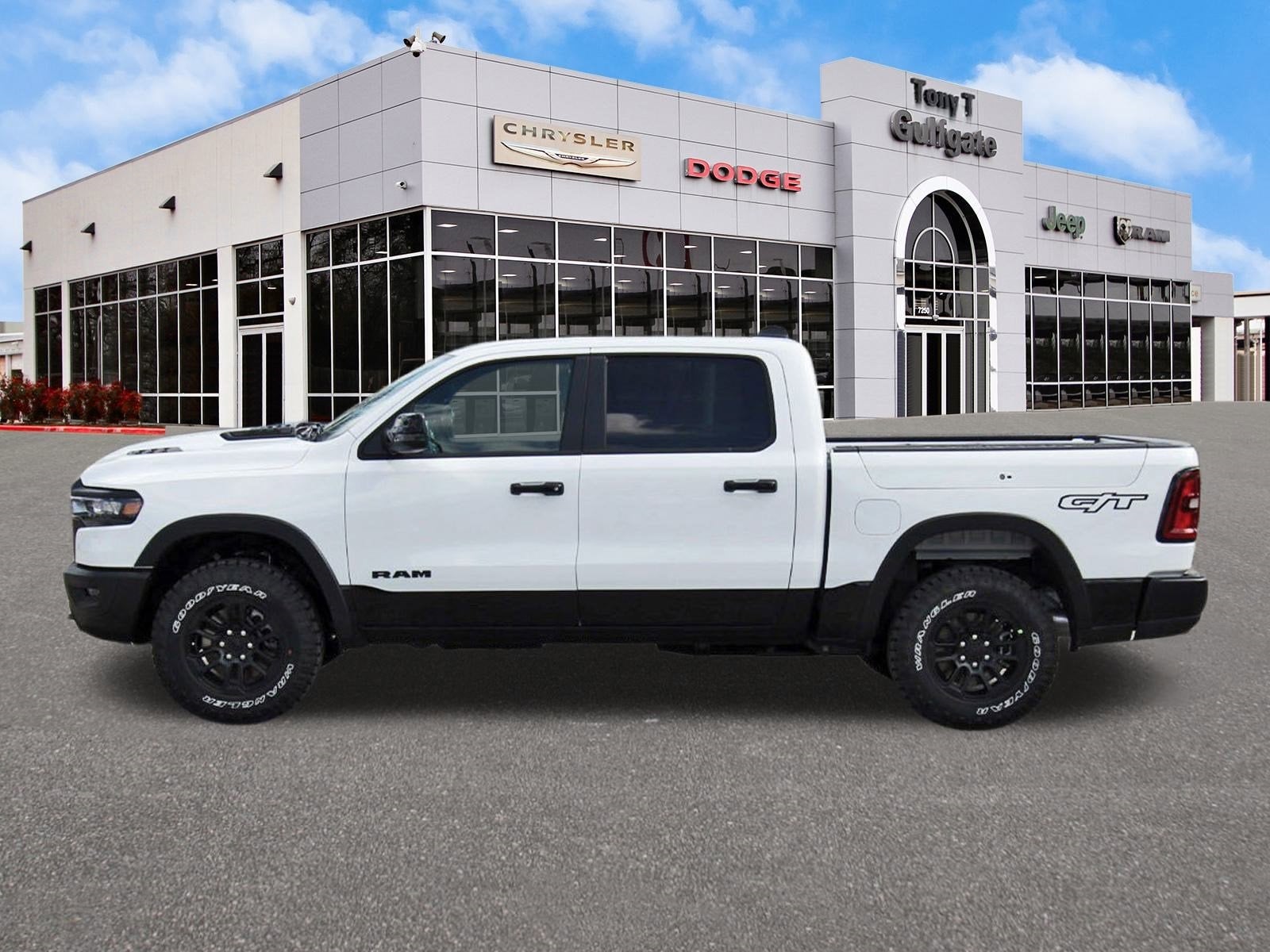 2026 RAM 1500 Rebel 4x4 Crew Cab 5'7" Box