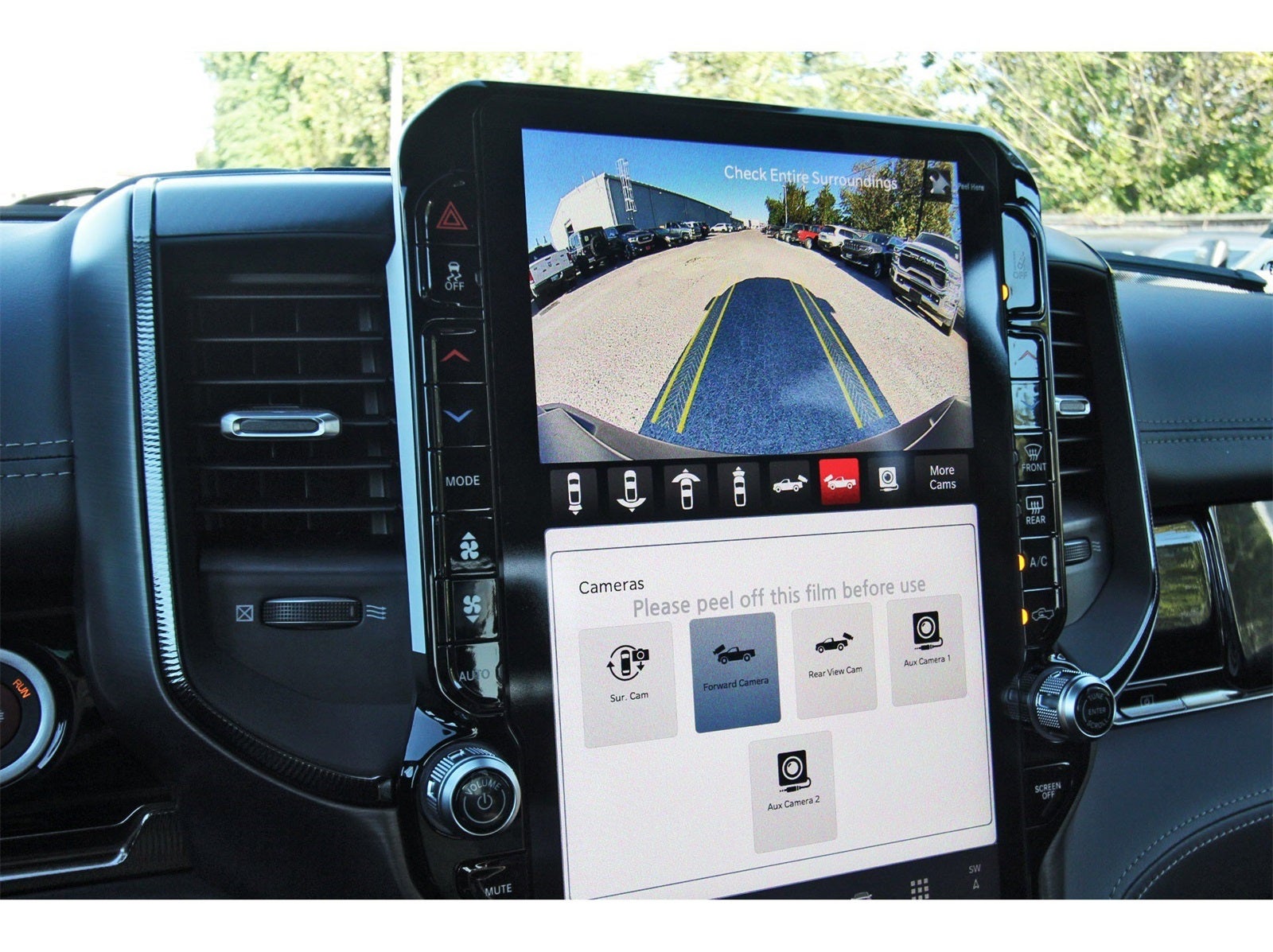 2026 RAM 1500 RHO 4x4 Crew Cab 5'7" Box