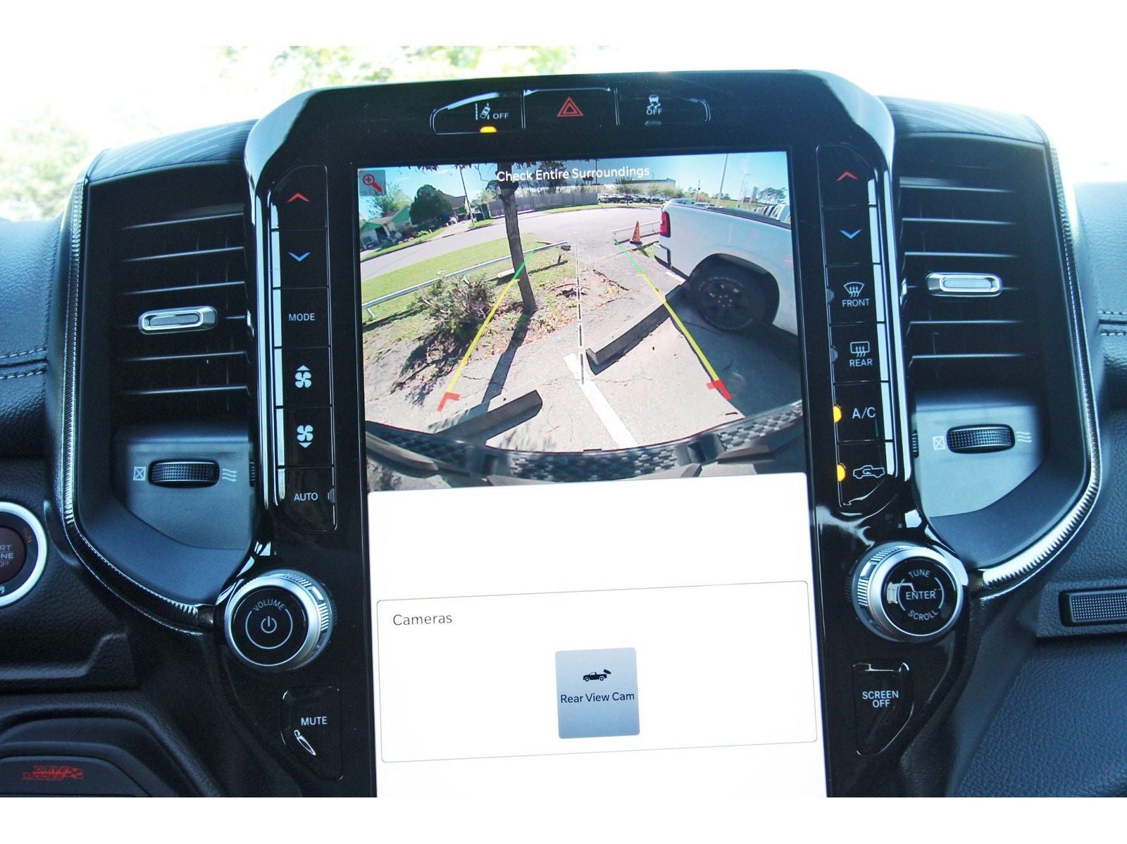 2026 RAM 1500 RHO 4x4 Crew Cab 5'7" Box