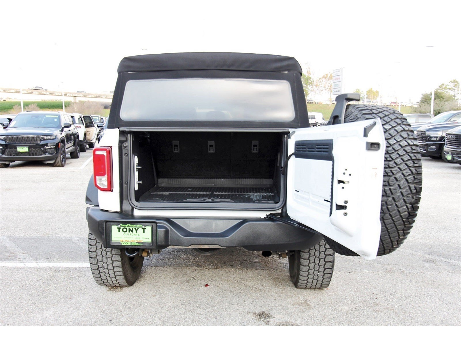 2021 Ford Bronco Base