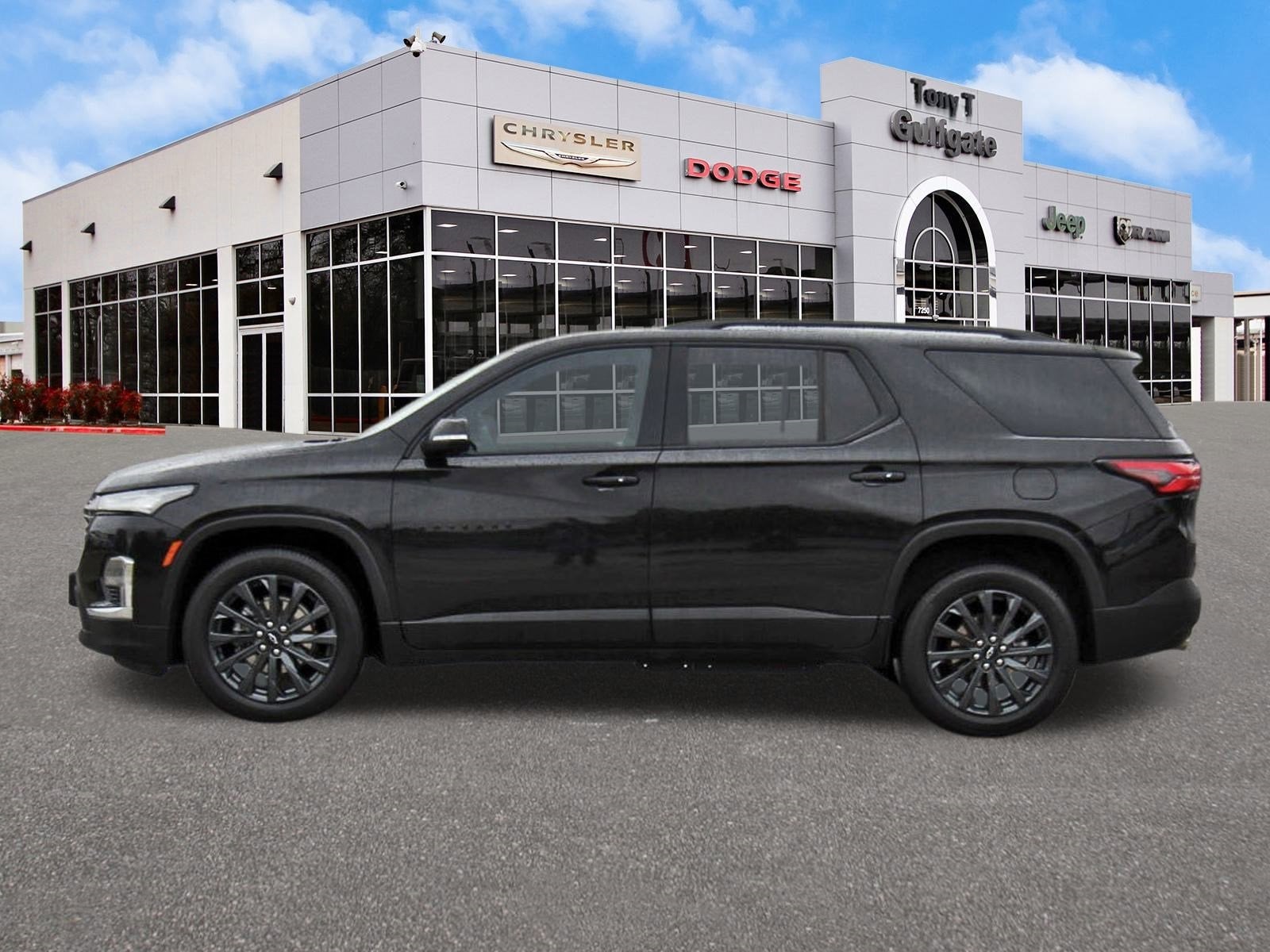 2023 Chevrolet Traverse RS