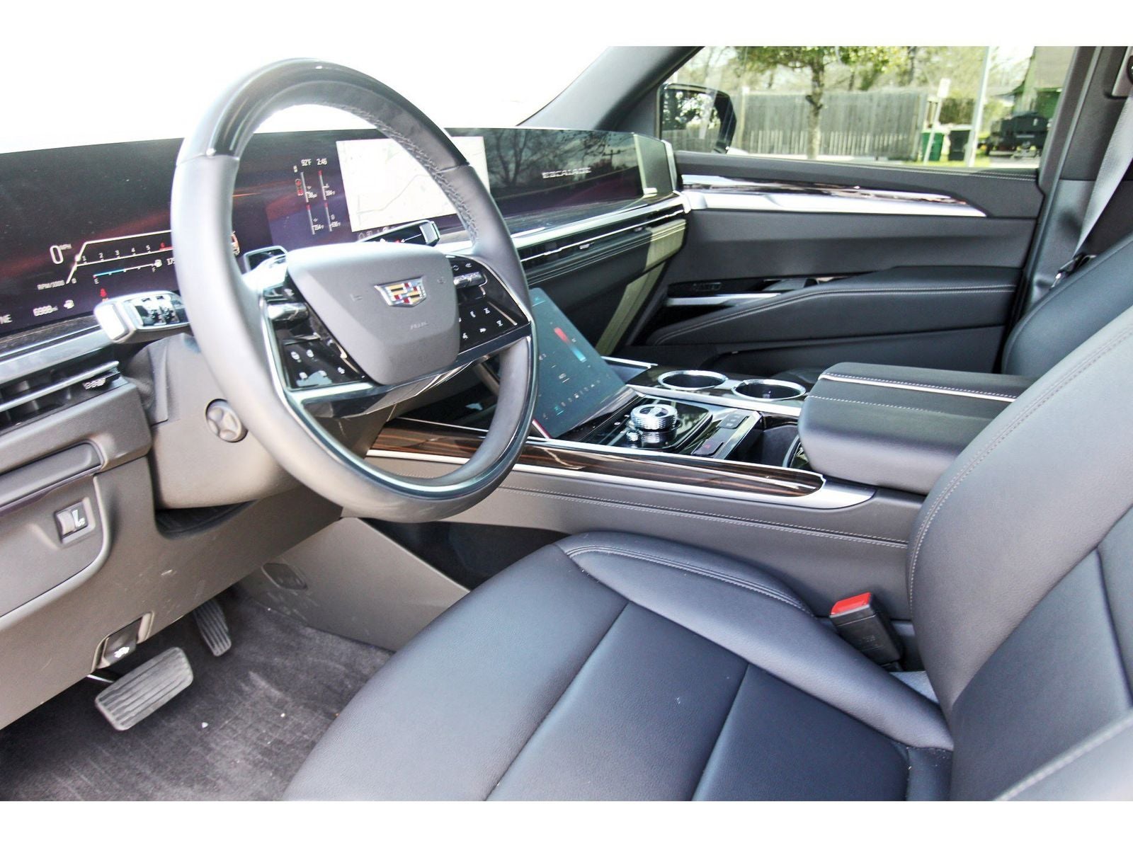 2025 Cadillac Escalade Luxury