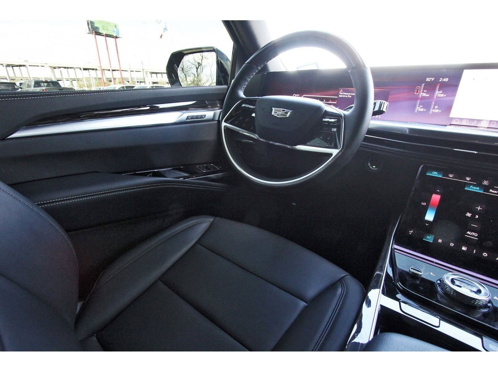 2025 Cadillac Escalade Luxury