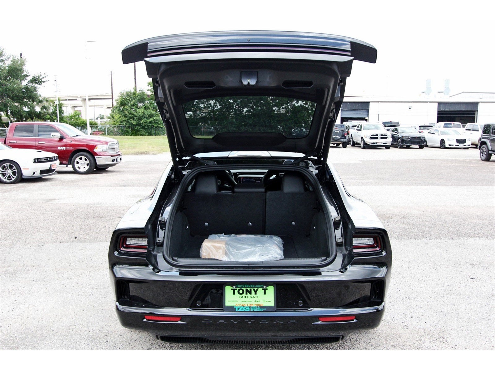 2024 Dodge Charger R/T Scat Pack